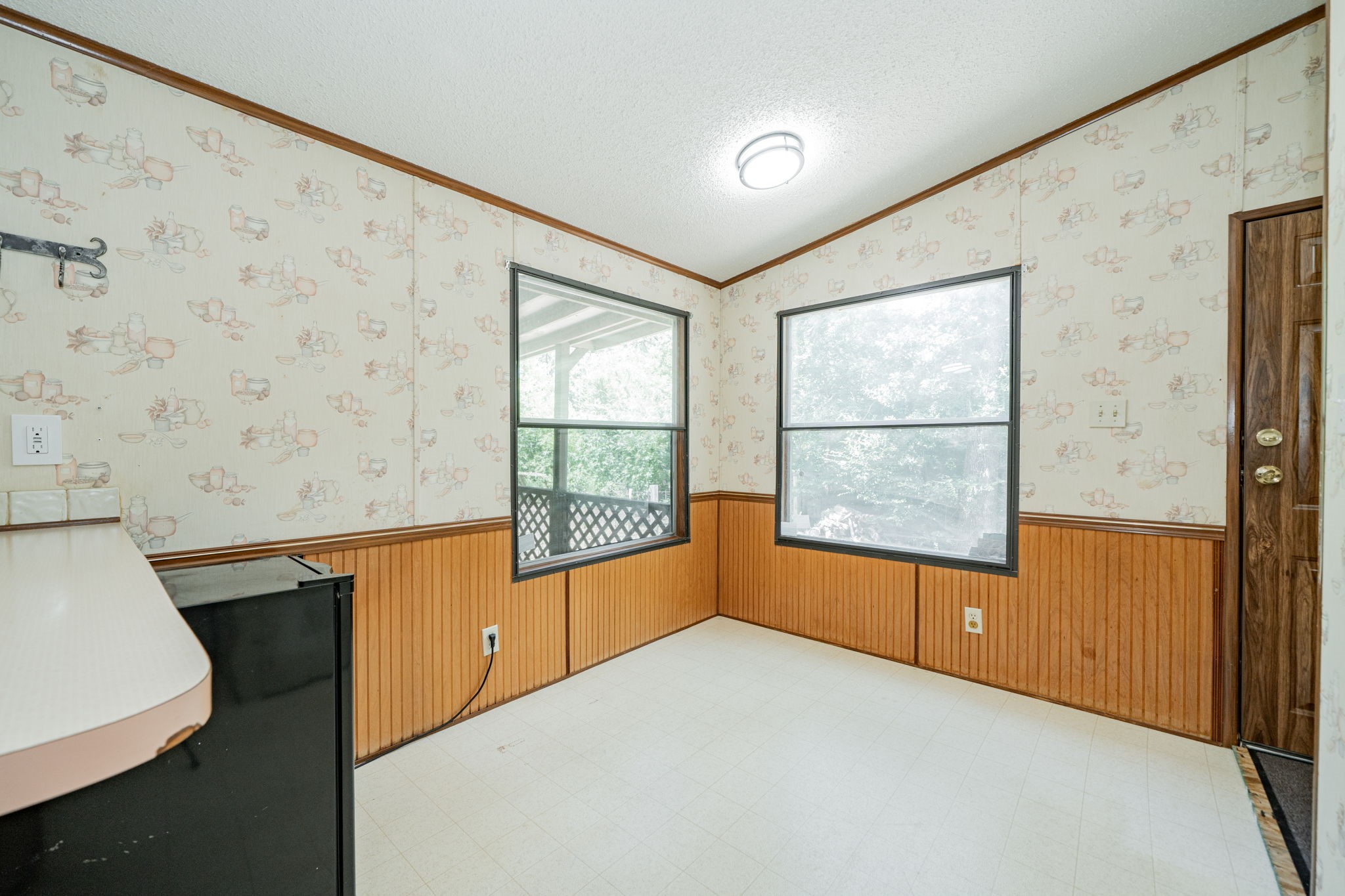 33112 County Road 2142