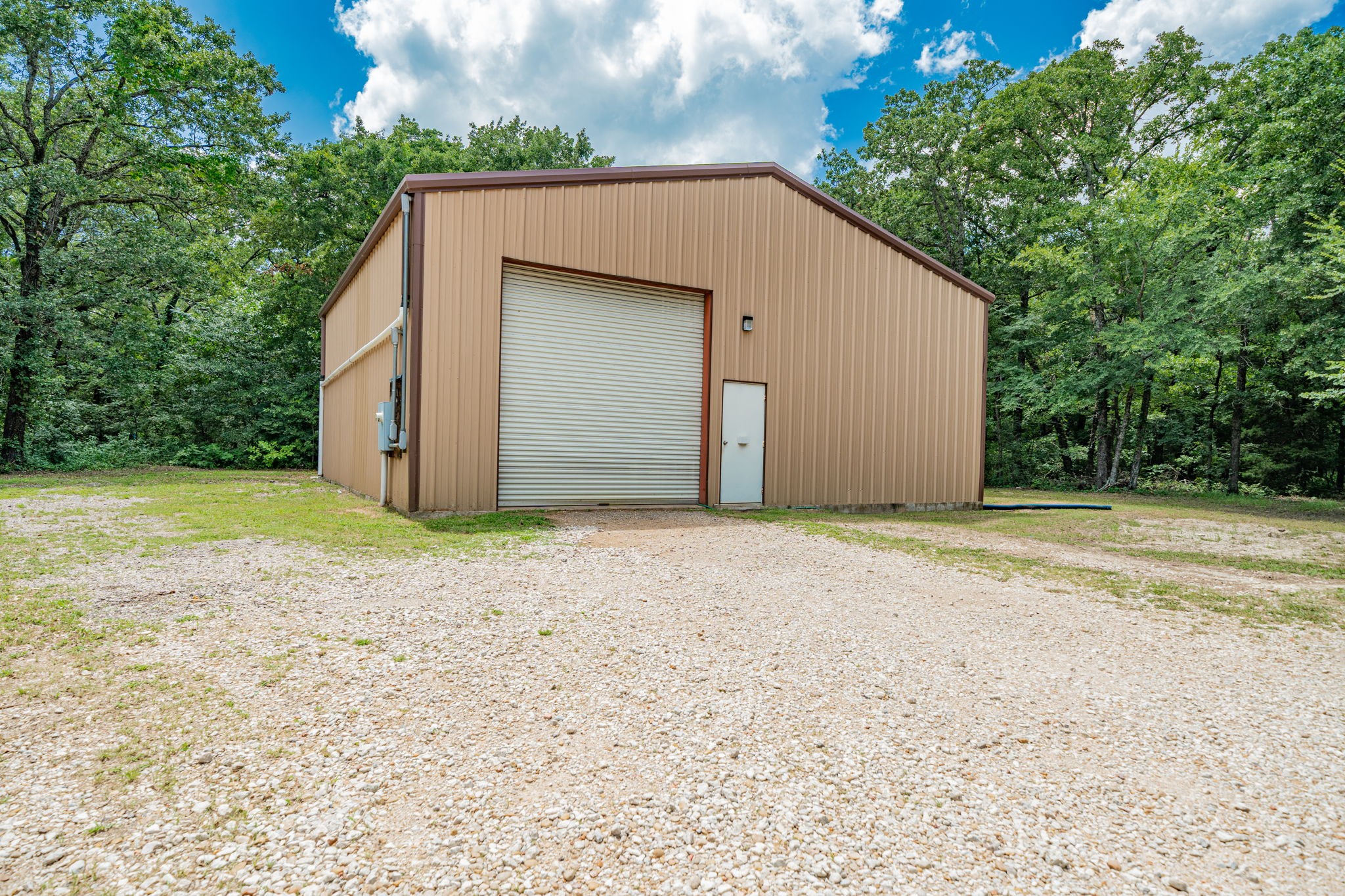 33112 County Road 2142