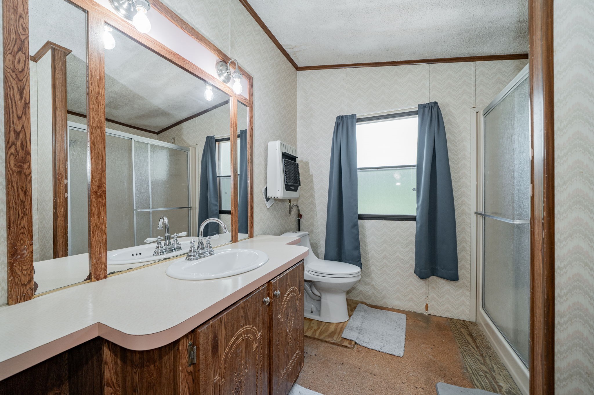 33112 County Road 2142