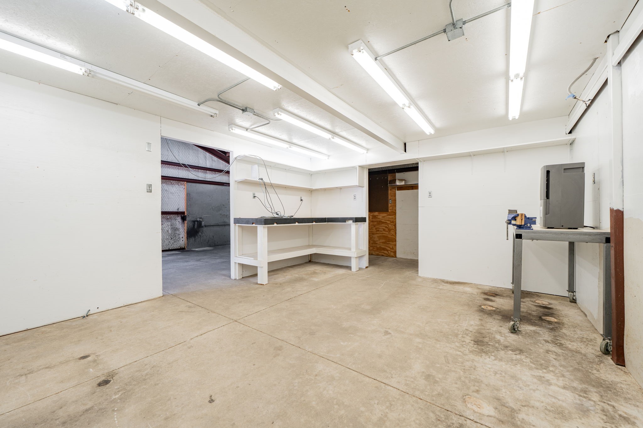 33112 County Road 2142