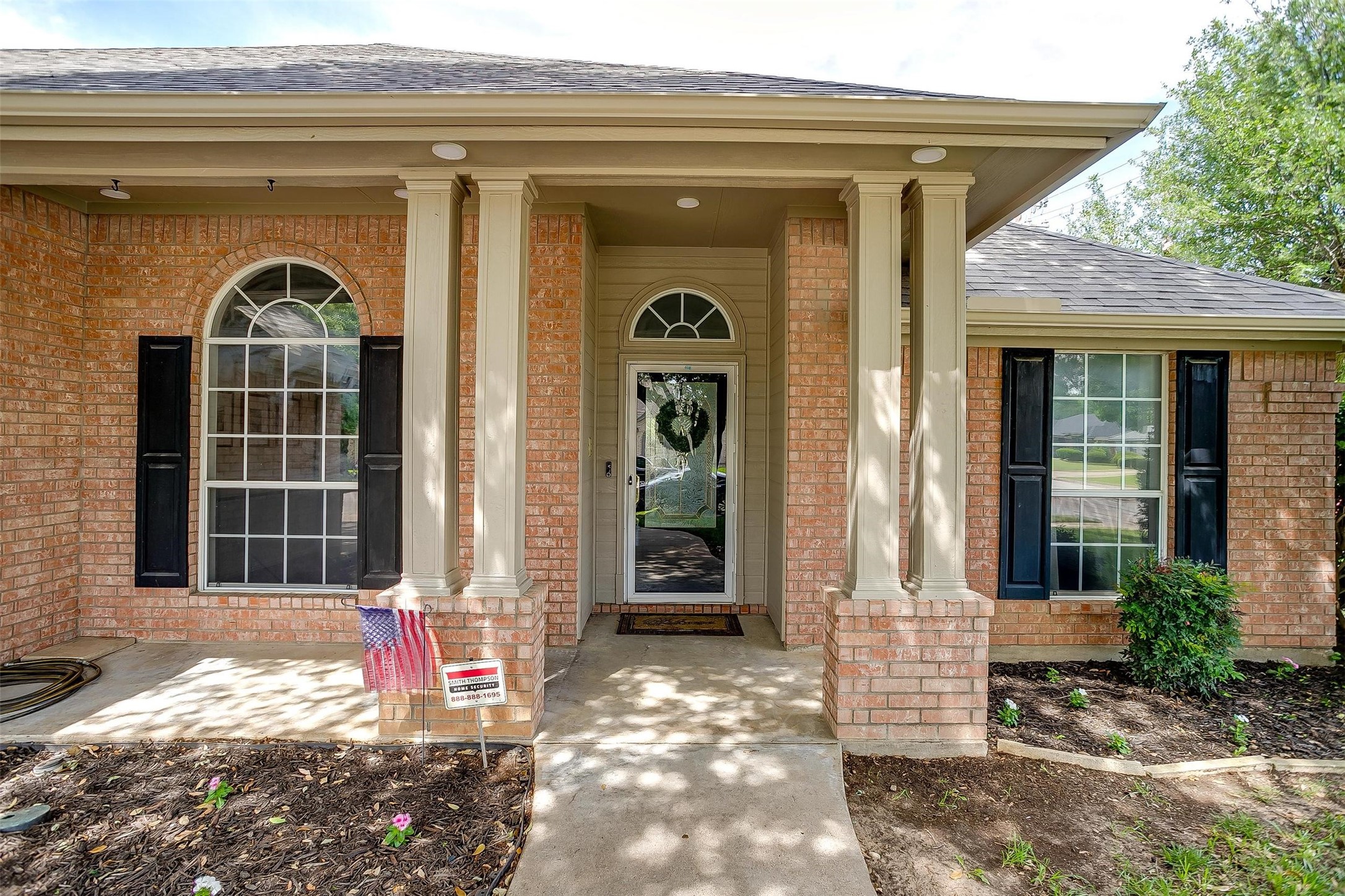 1100 Highcrest Drive