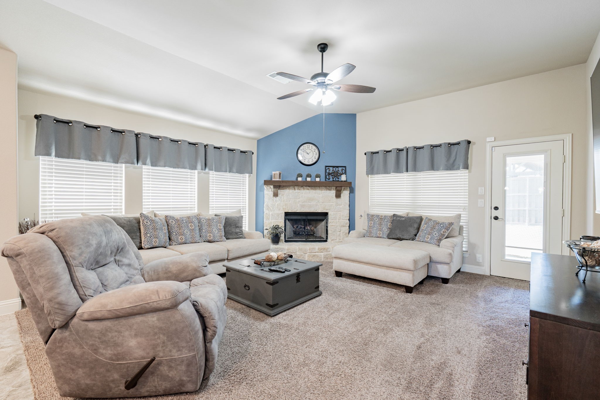 1609 Castleford Drive