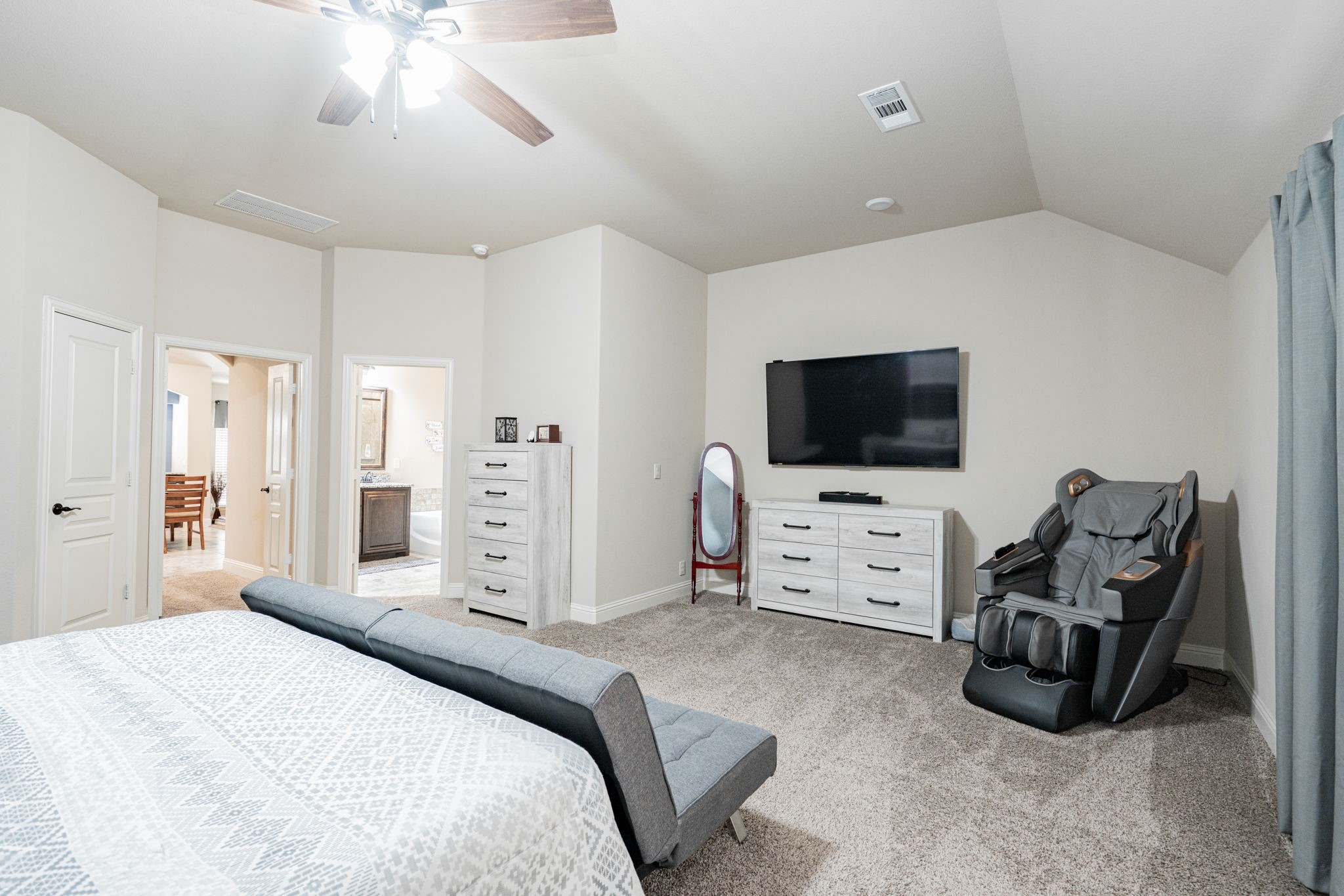 1609 Castleford Drive