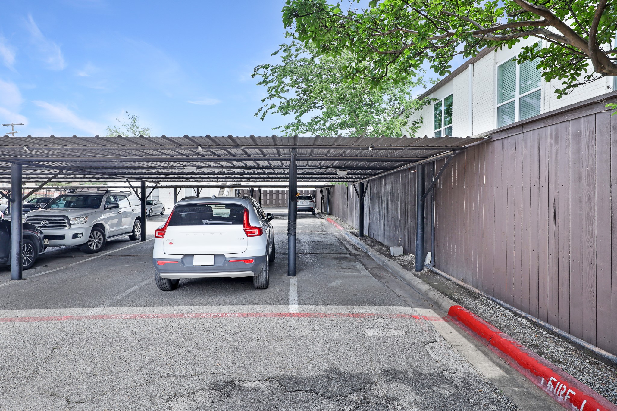 5927 E University Boulevard 218