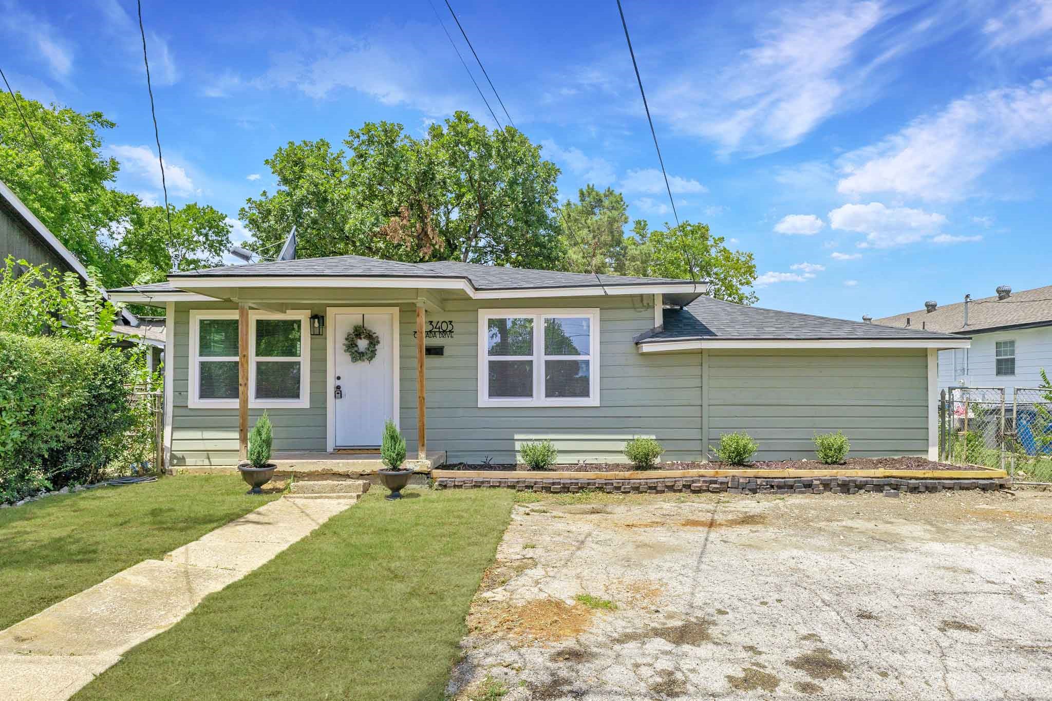 3403 Canada Drive