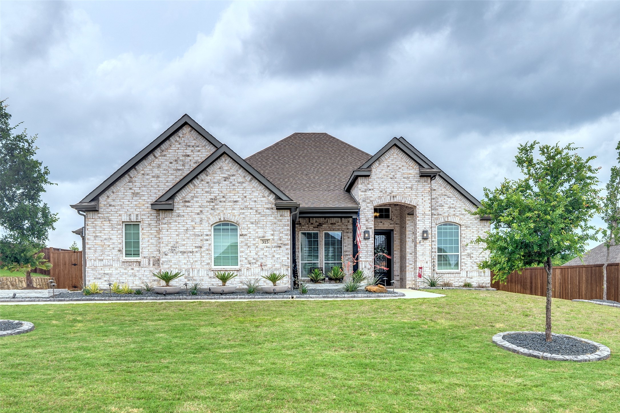 315 Horizon Drive