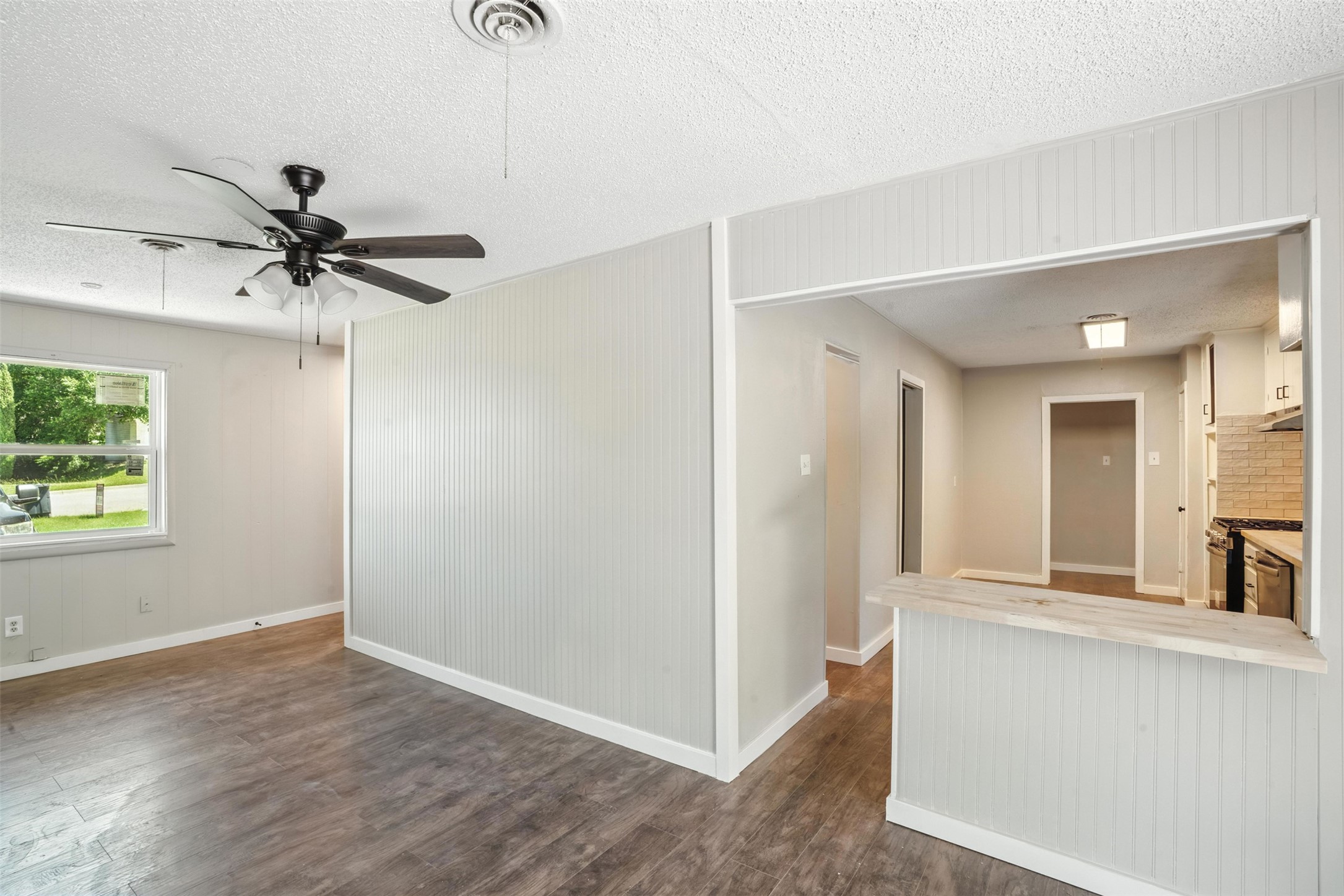 5253 Trail Lake Drive