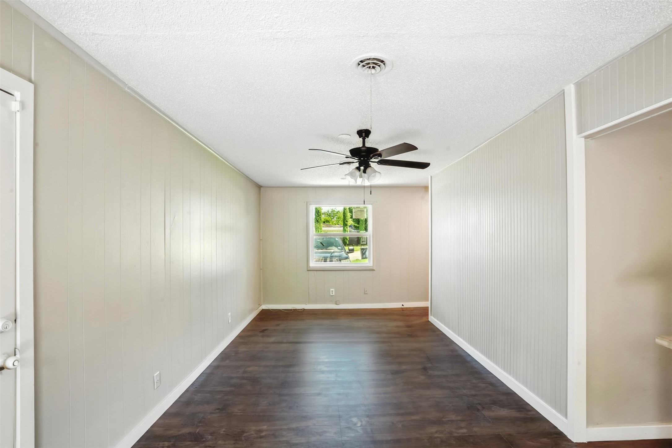 5253 Trail Lake Drive