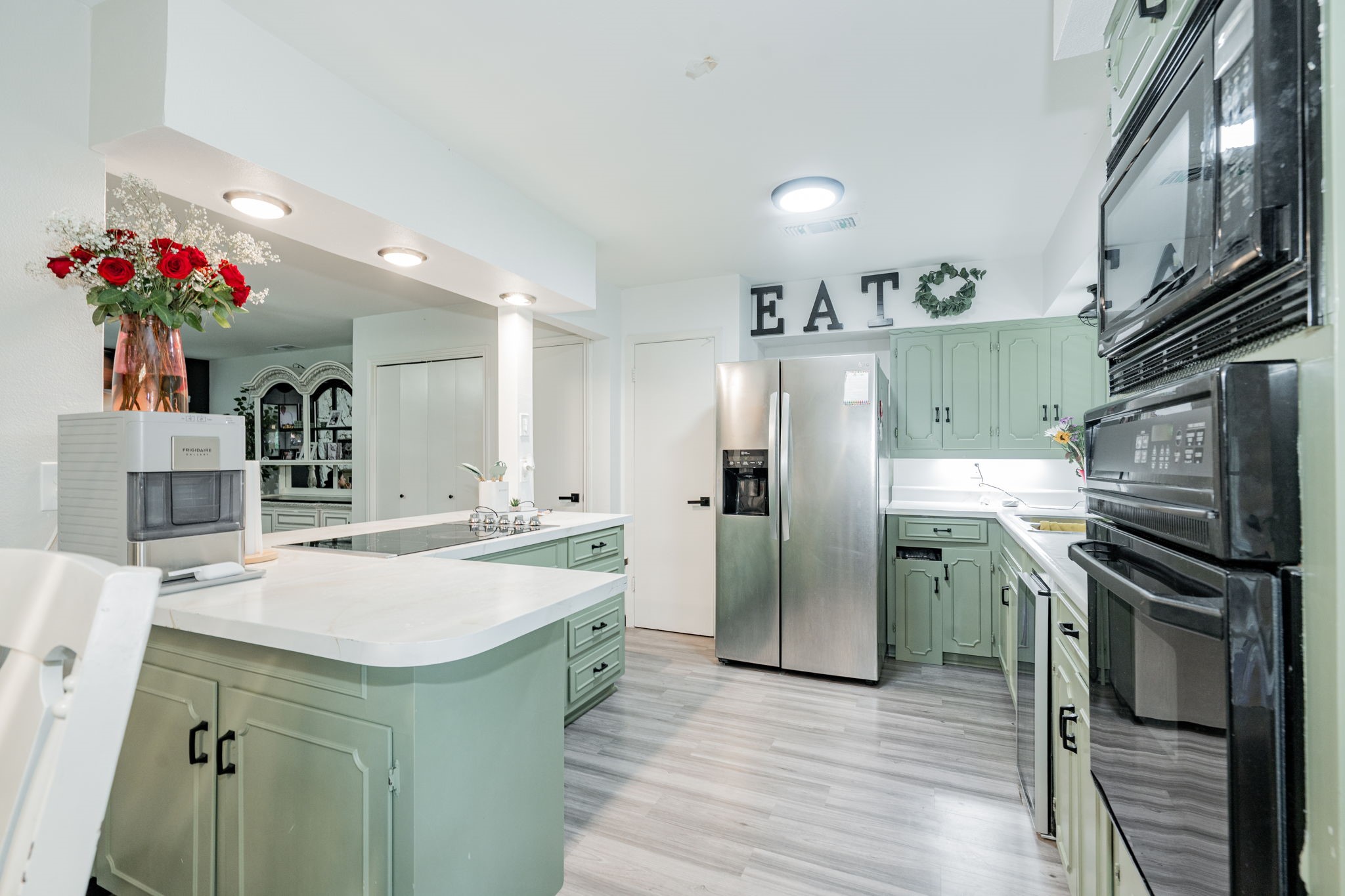 3126 Hula Drive