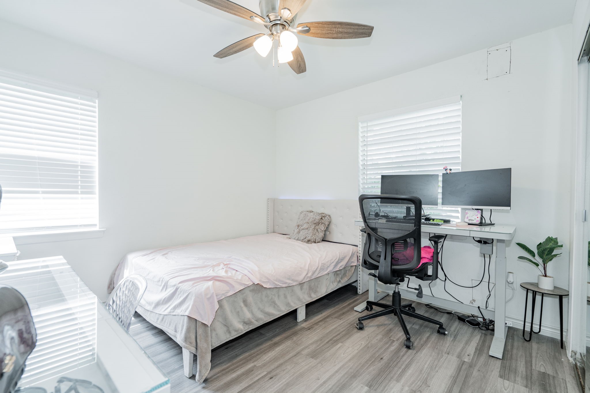 3126 Hula Drive