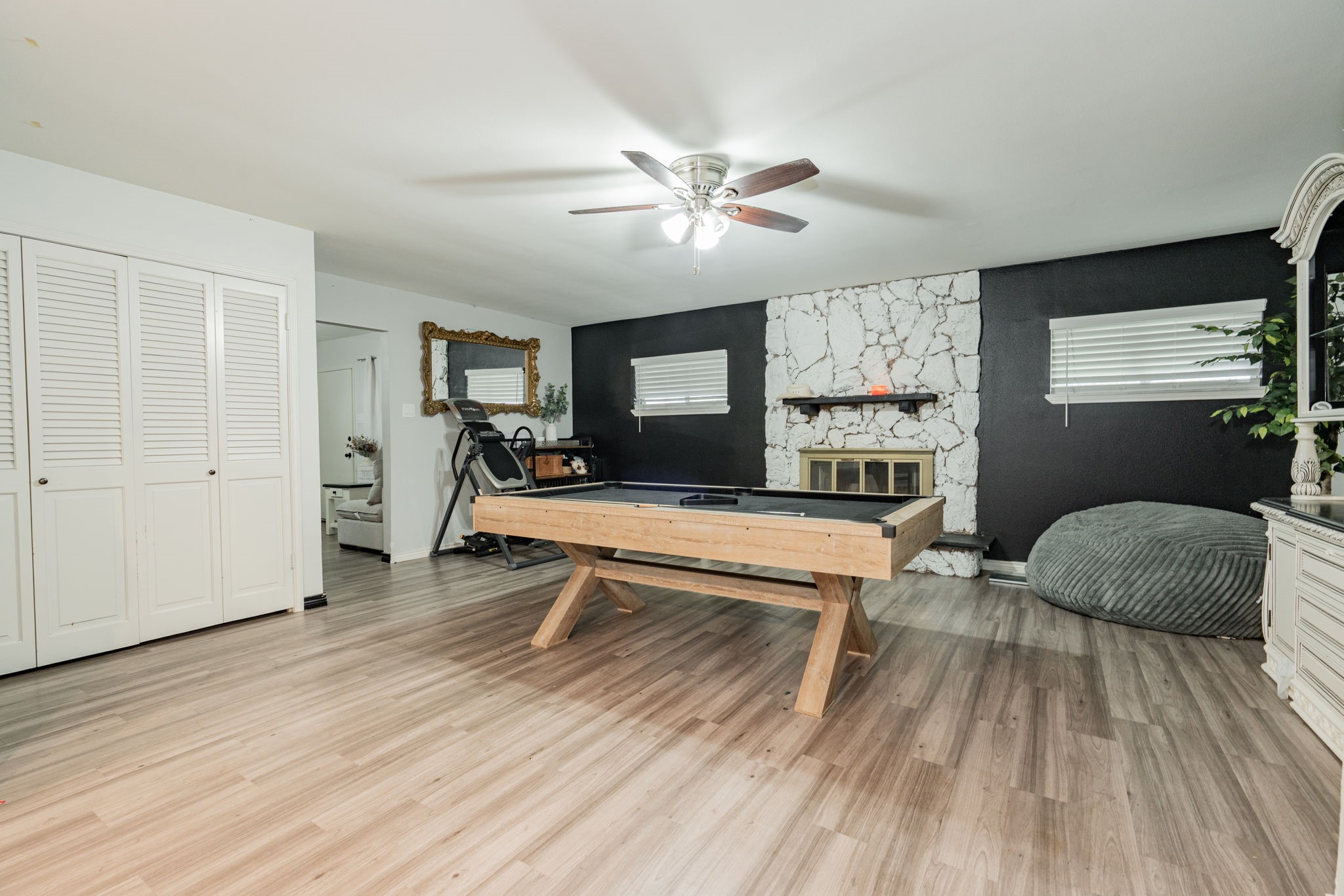 3126 Hula Drive