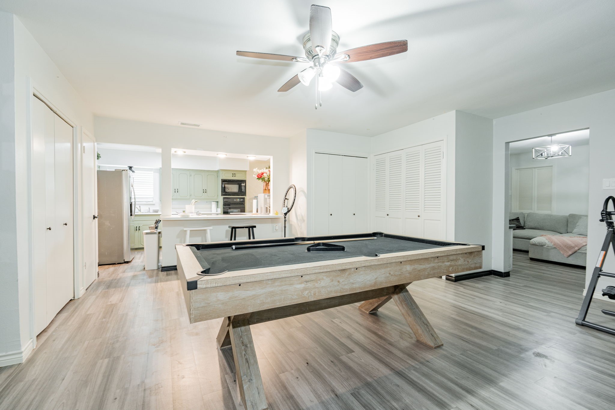 3126 Hula Drive