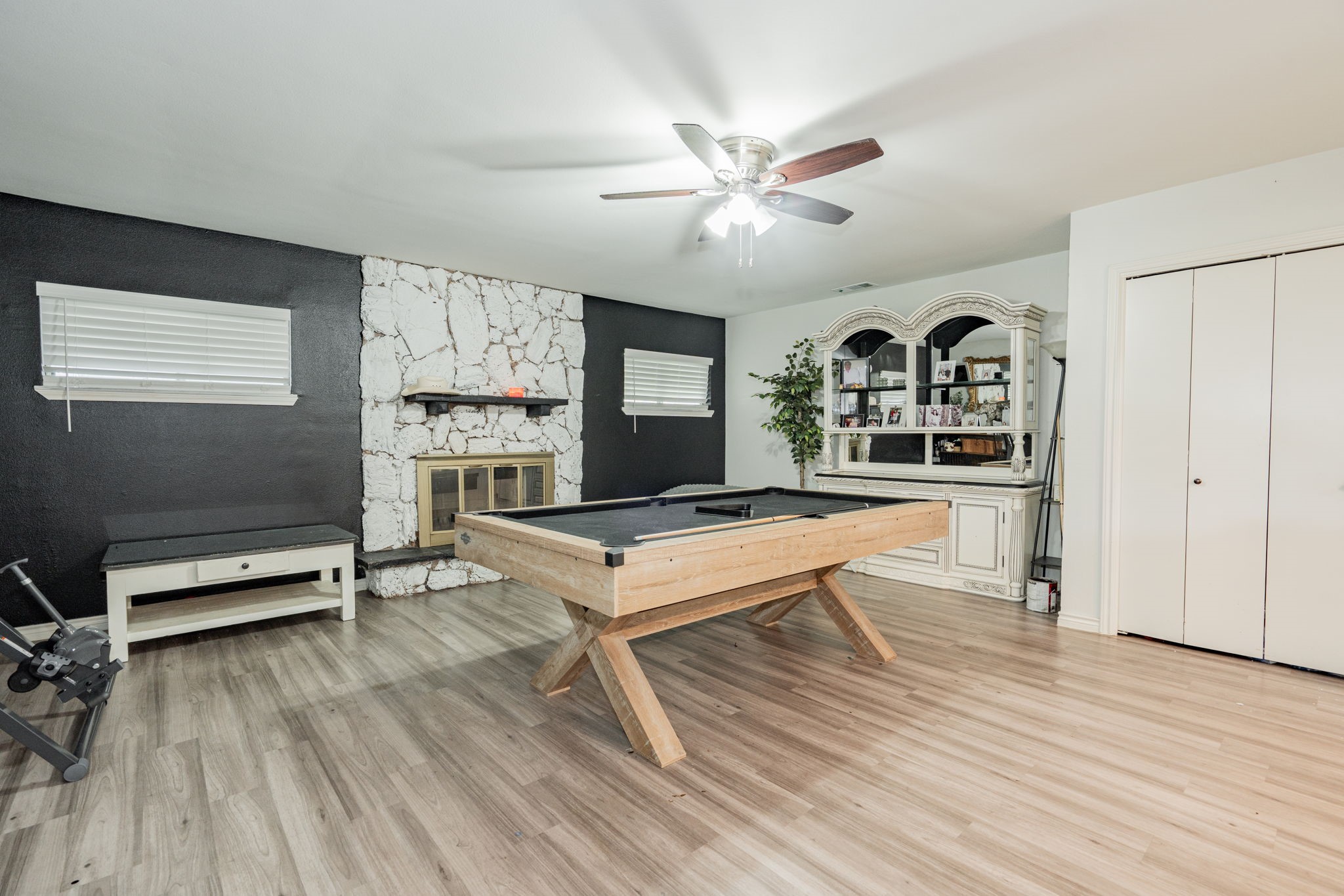 3126 Hula Drive