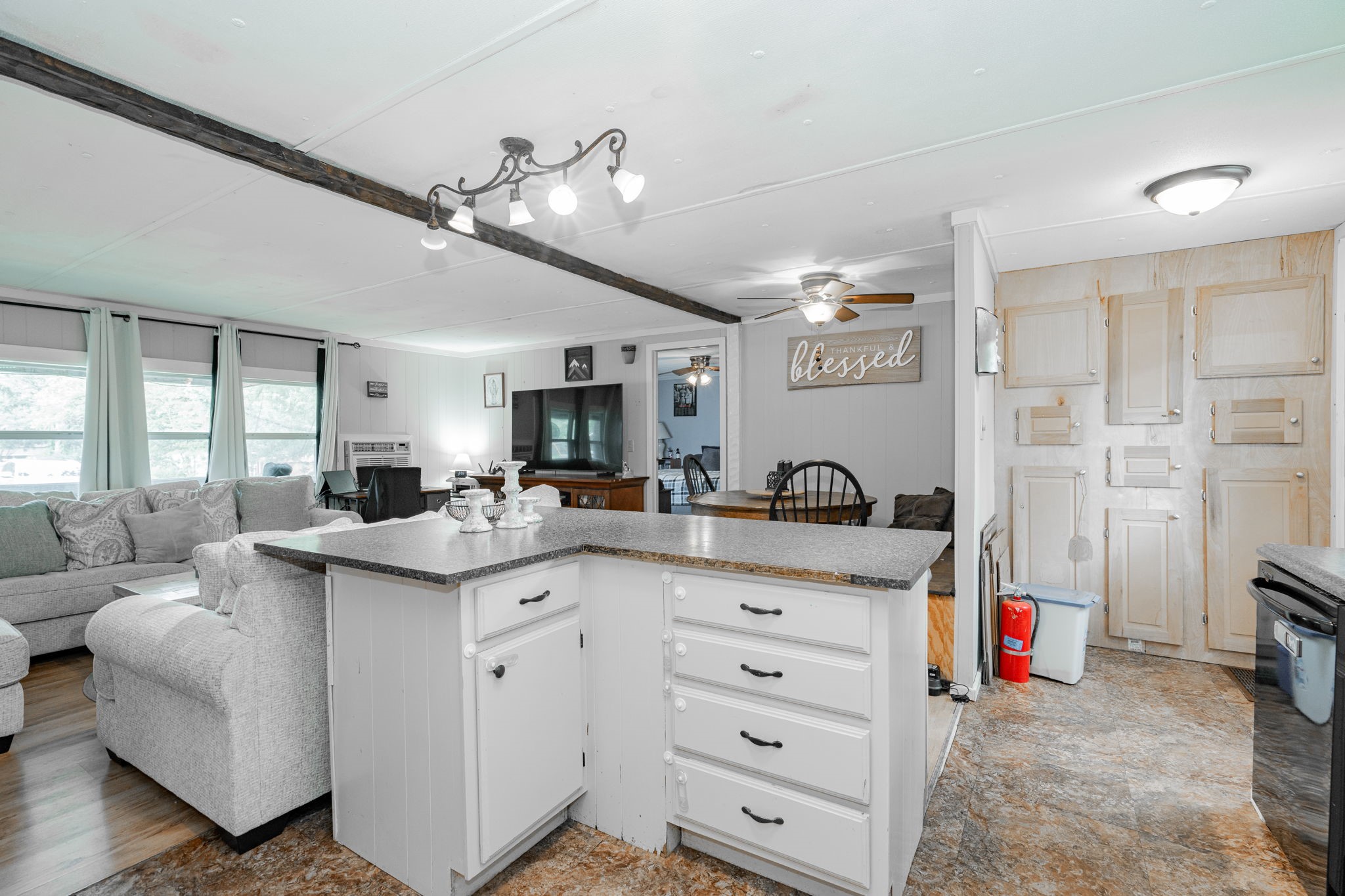 9956 Greentree Lane