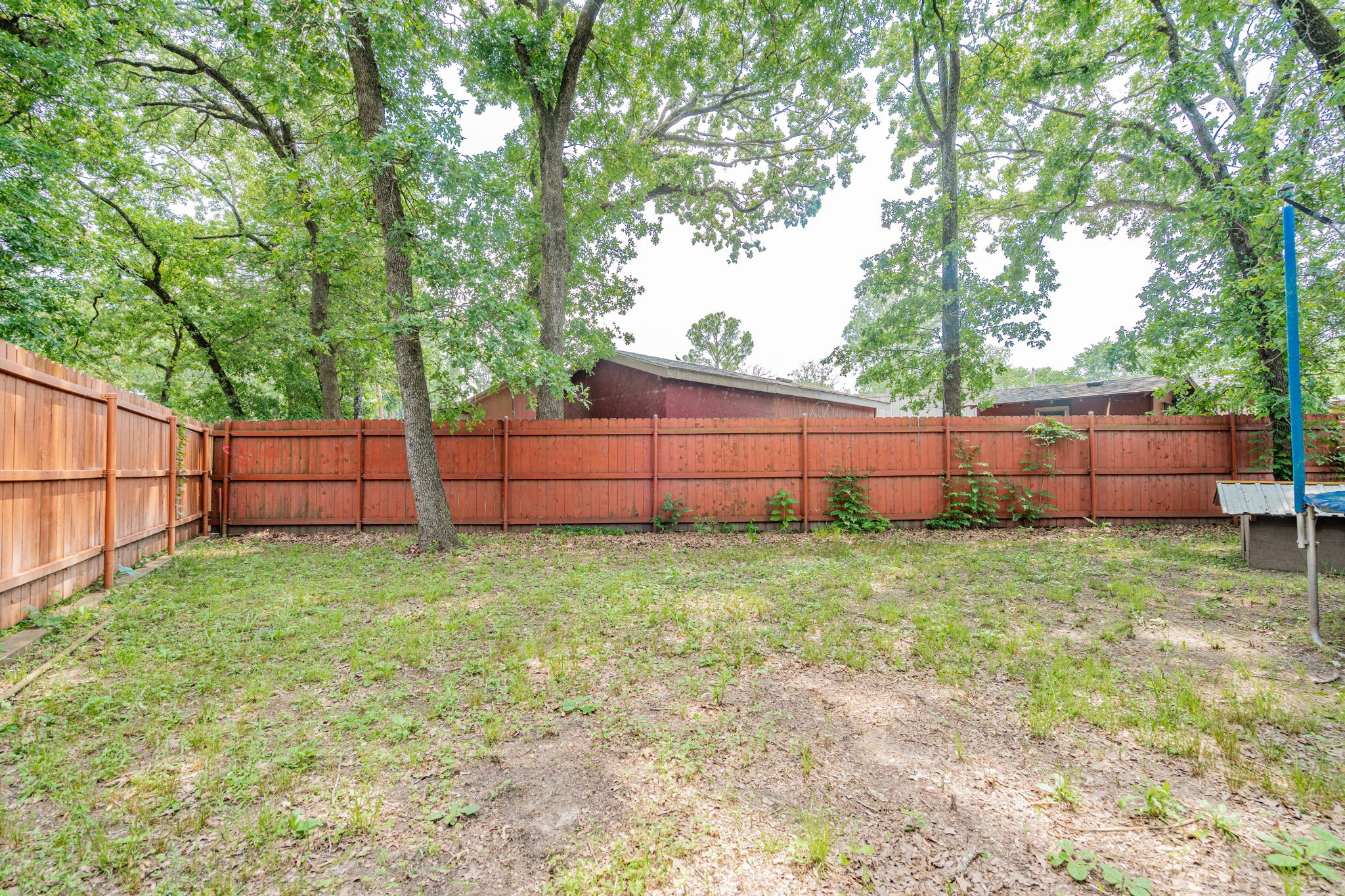 9956 Greentree Lane