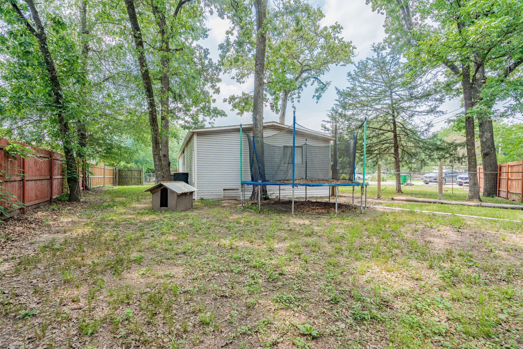 9956 Greentree Lane