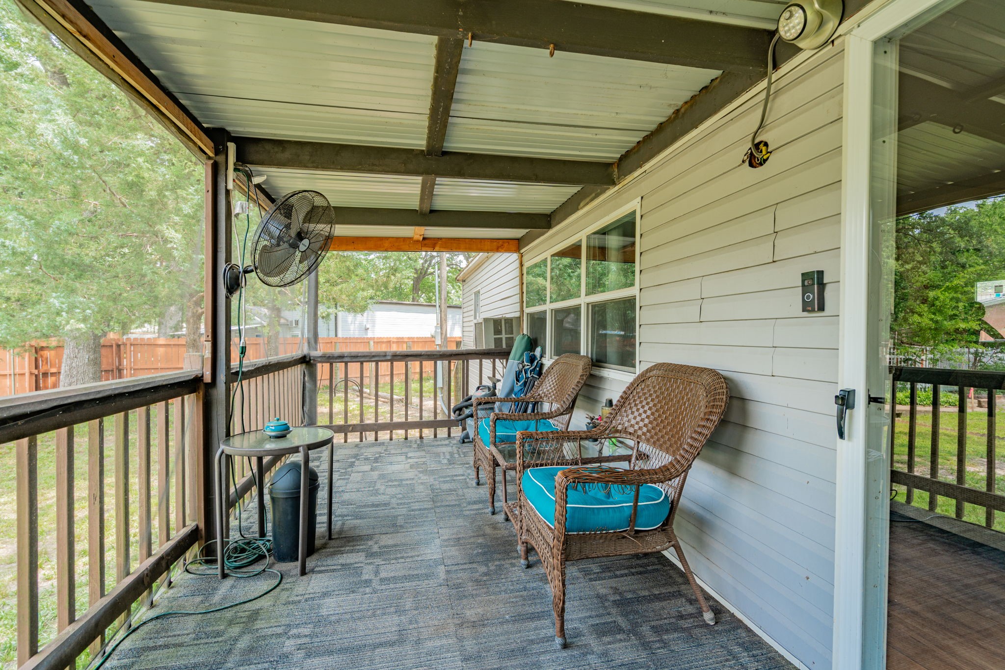 9956 Greentree Lane