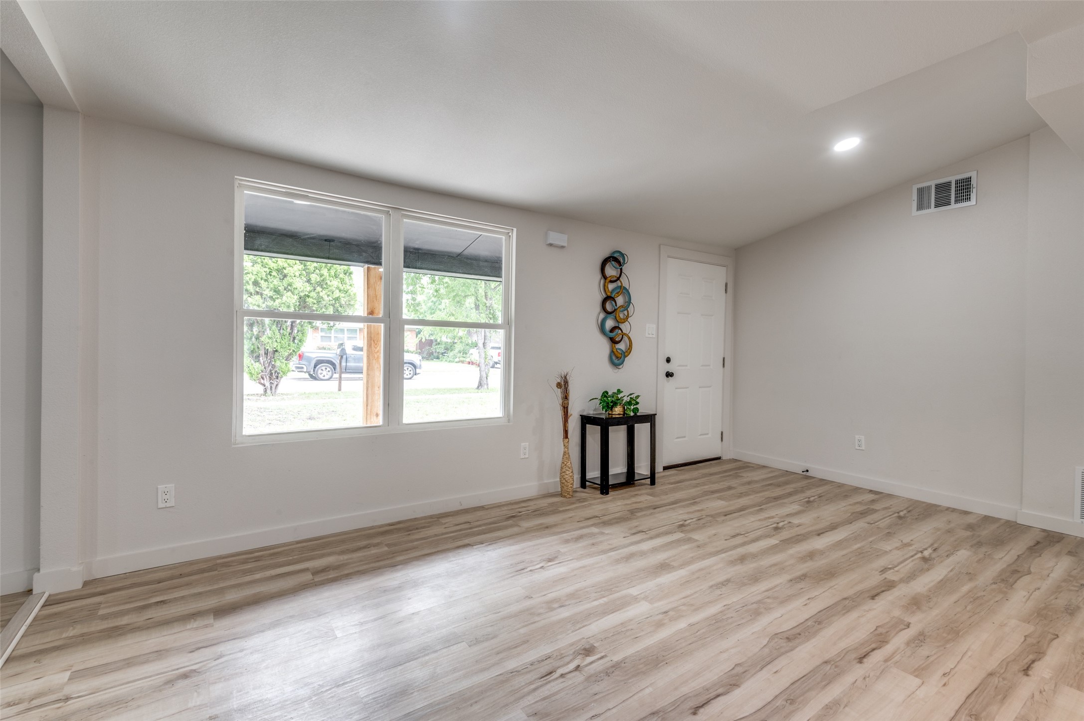 122 Wallace Drive