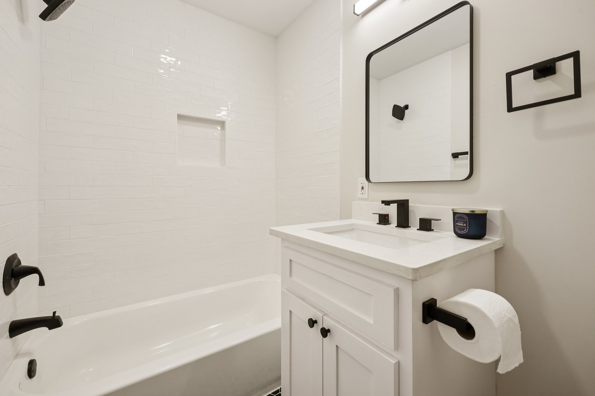 2121 Forest Oaks Drive