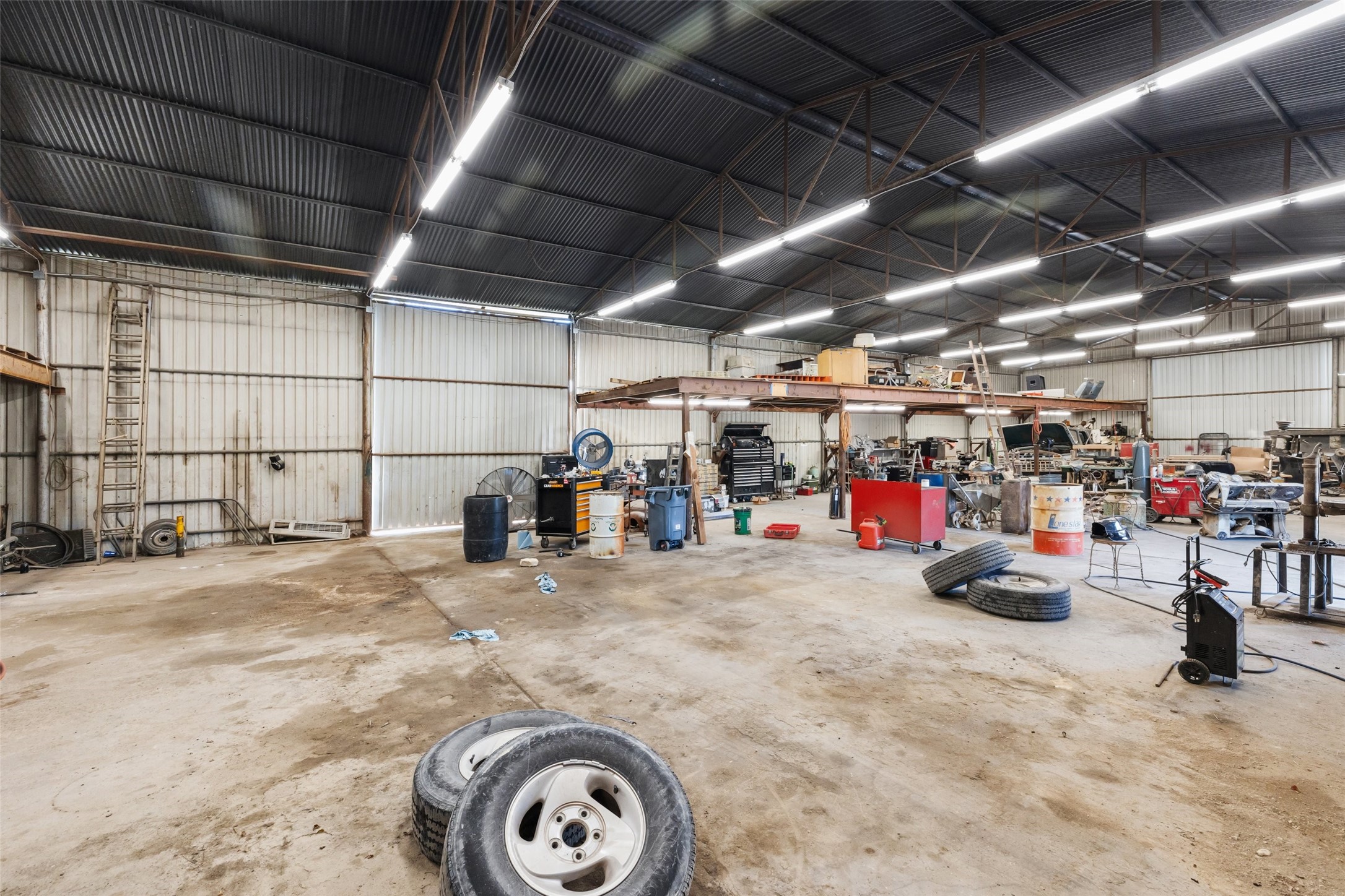 6501 W HWY 377