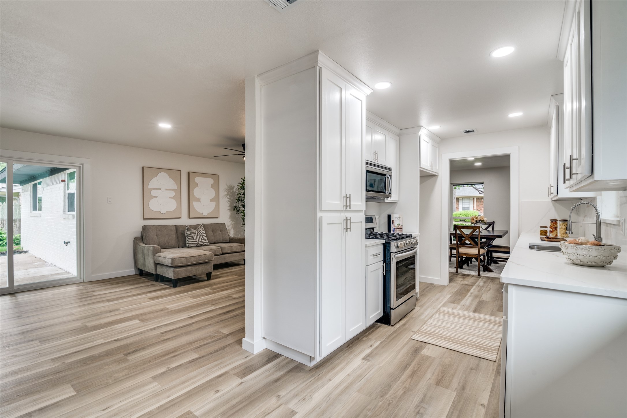 1106 Spring Lake Drive
