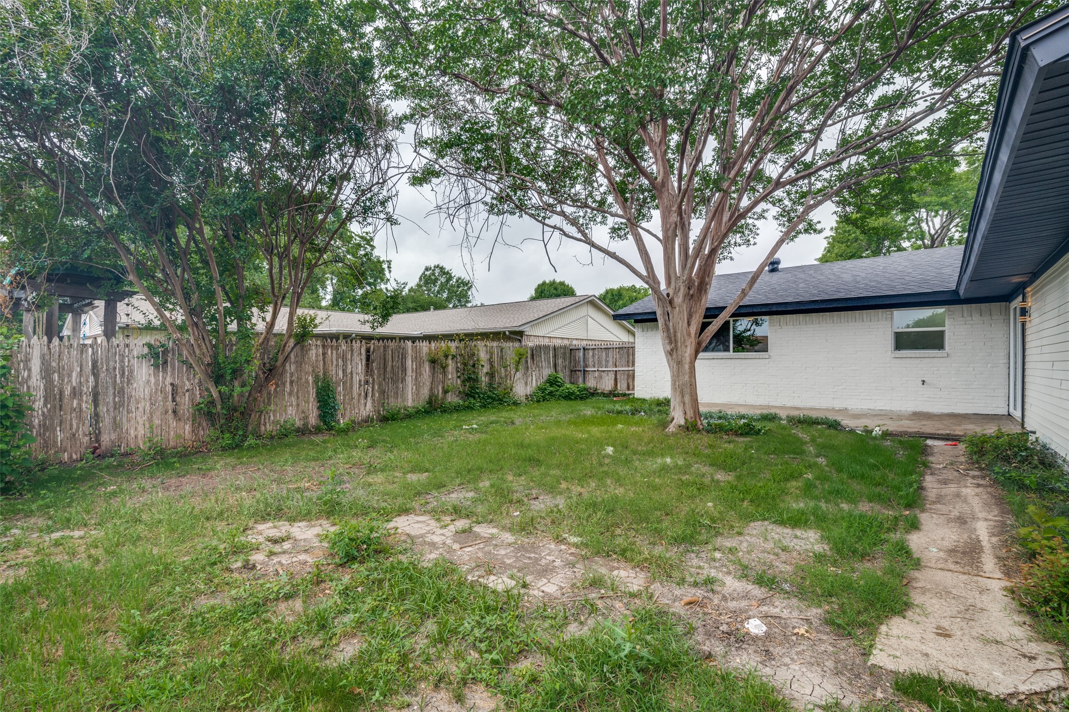 1106 Spring Lake Drive