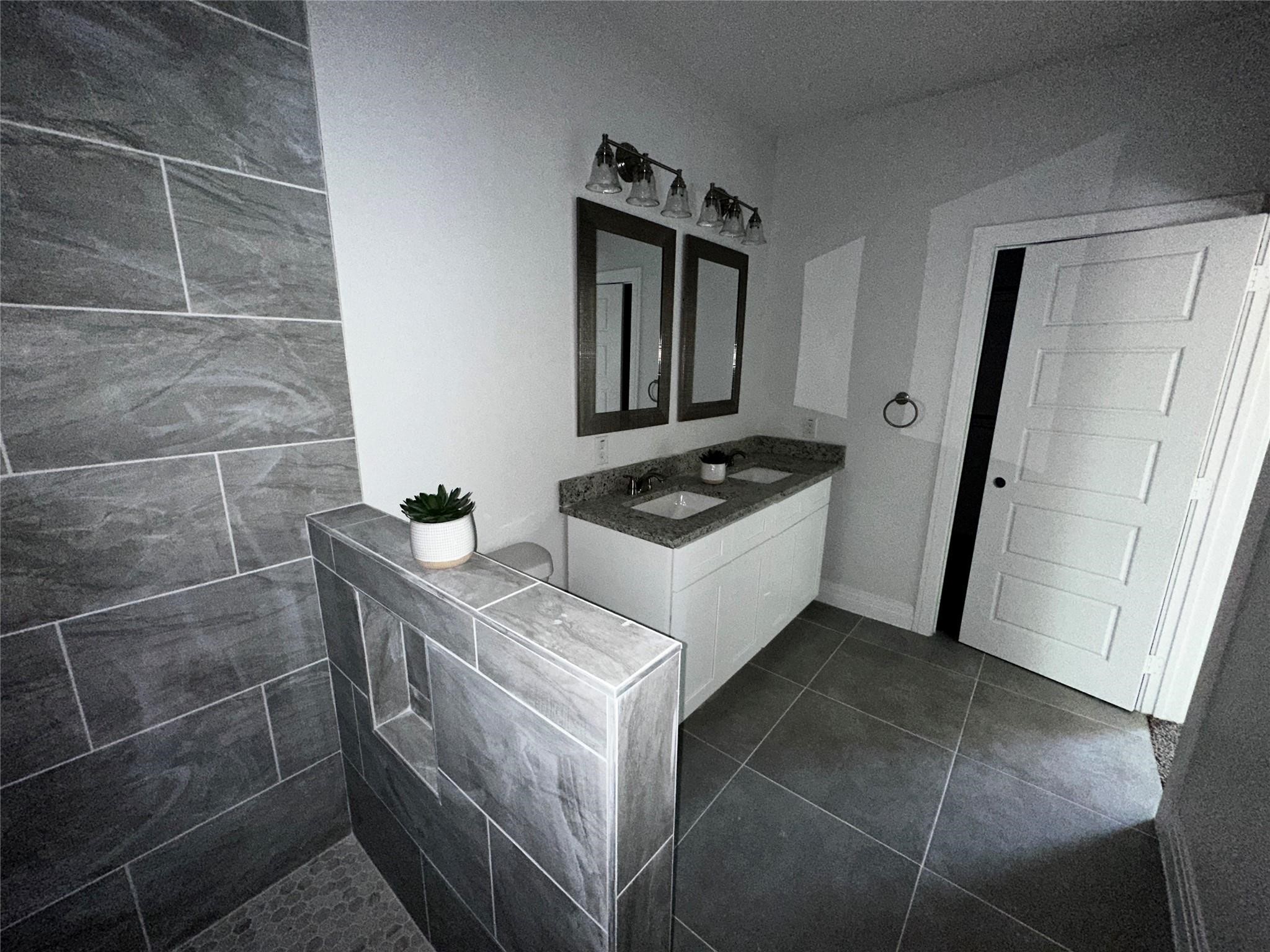 4435 Franklin Street