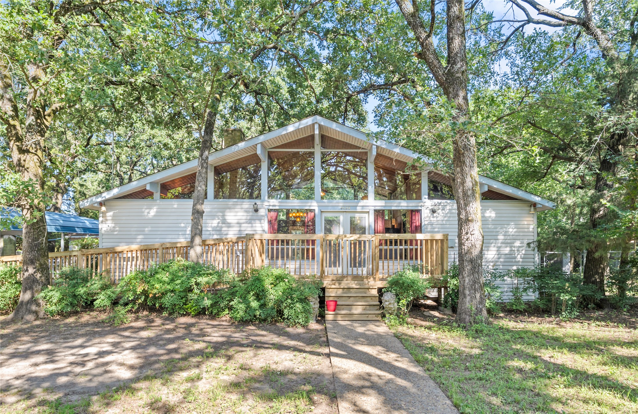 9598 Brockrim Lane