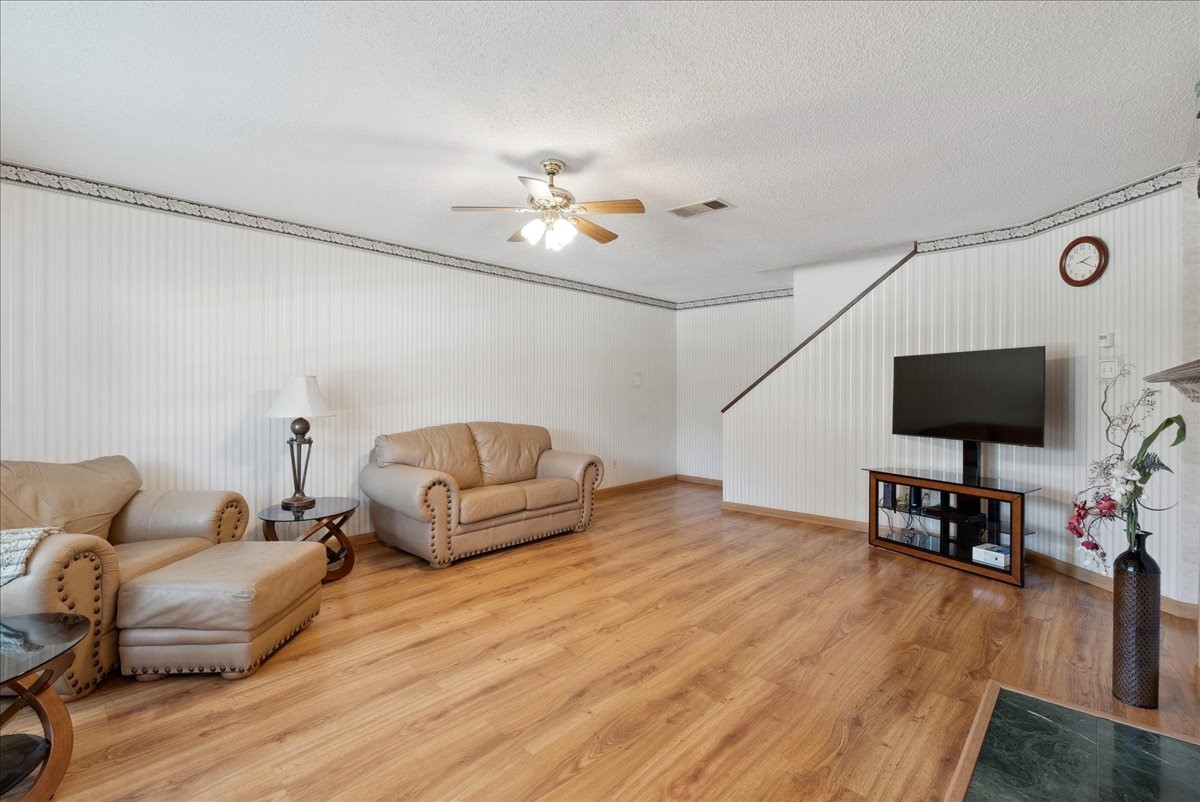 1721 Creekpoint Drive