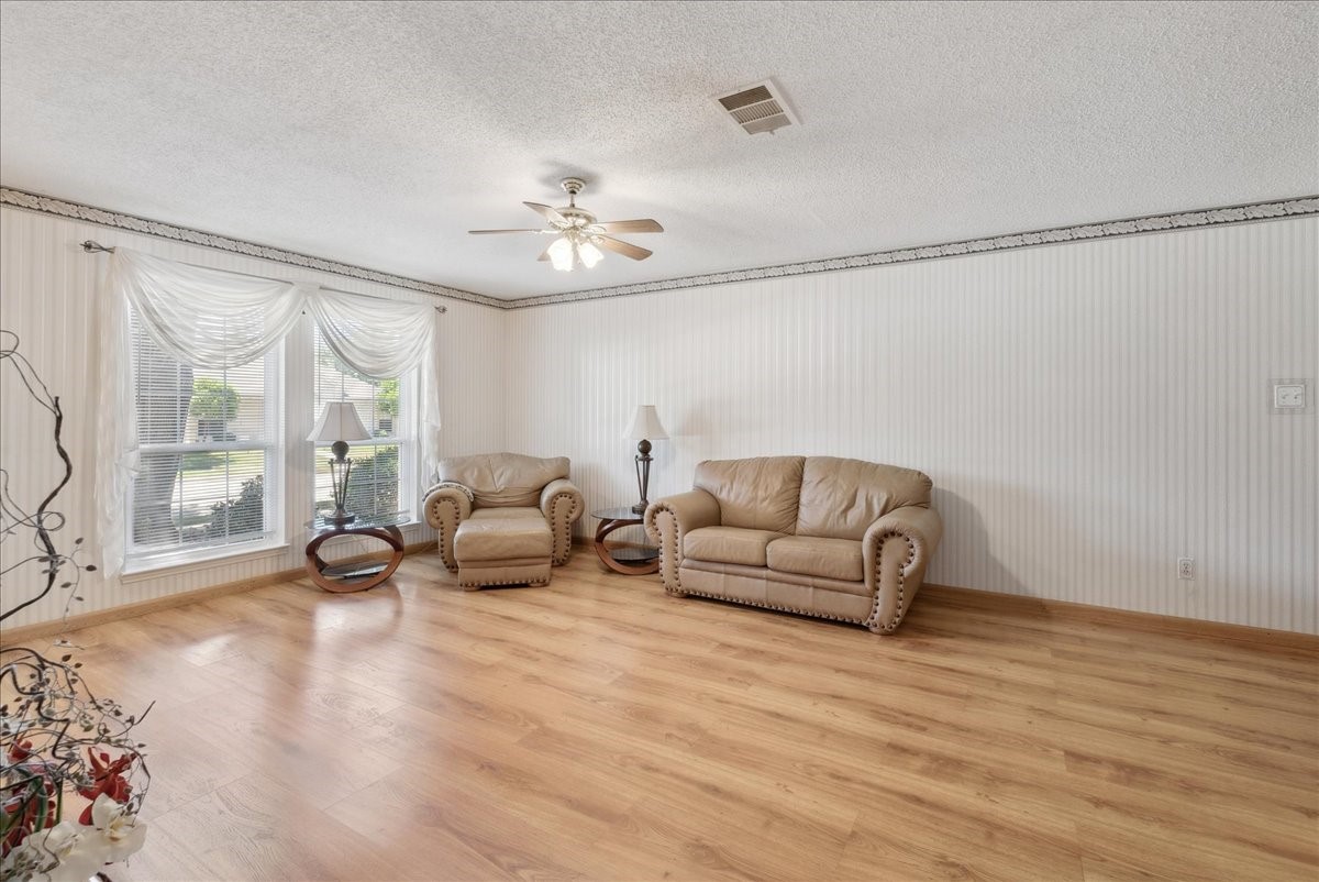 1721 Creekpoint Drive