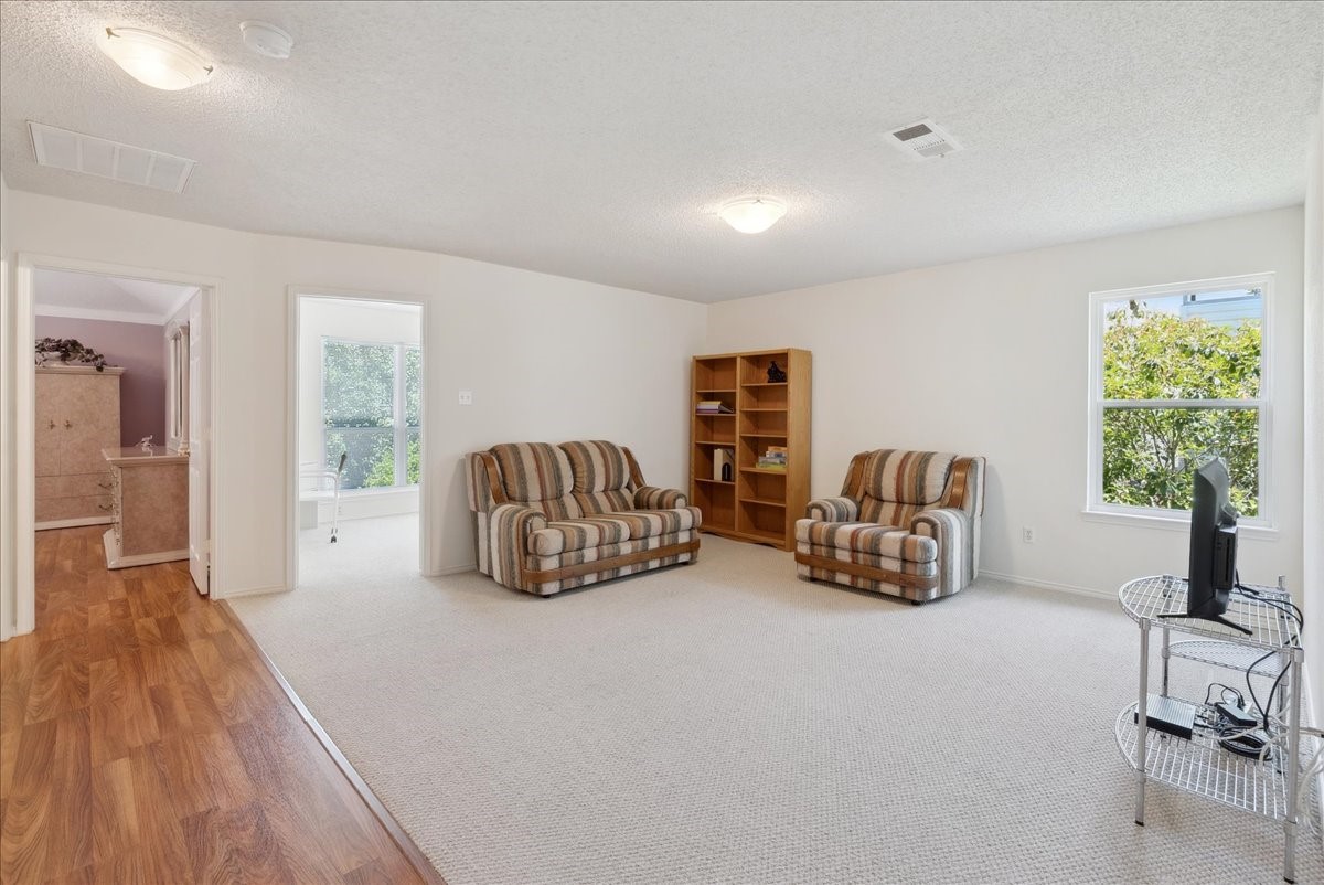 1721 Creekpoint Drive