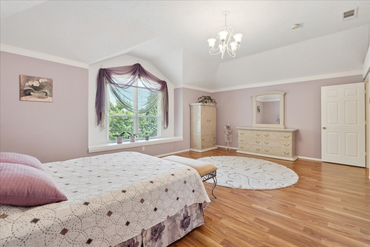 1721 Creekpoint Drive