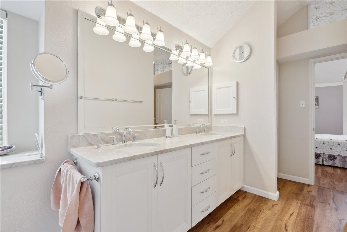 1721 Creekpoint Drive