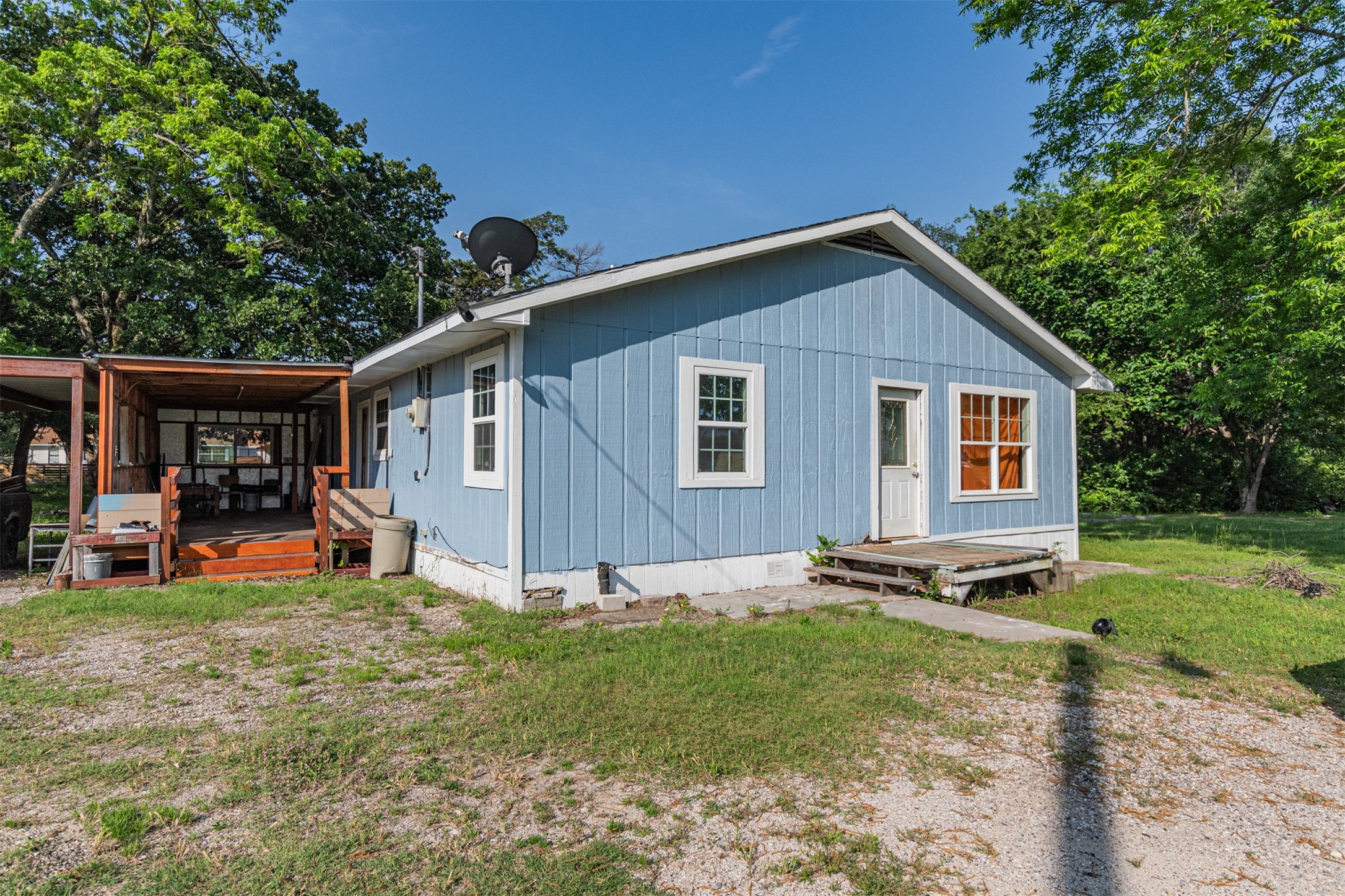 10858 Sleepy Hollow Drive