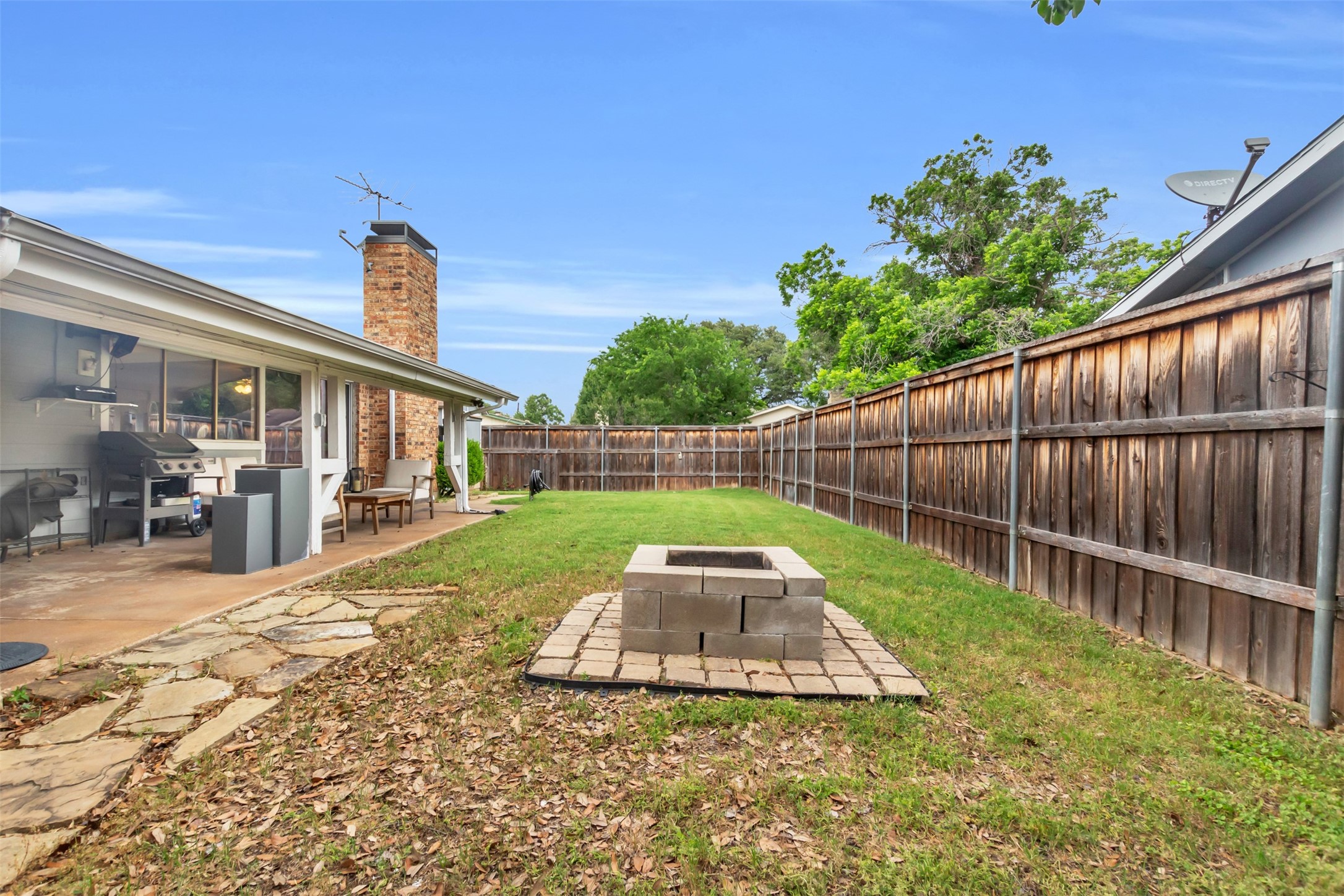 1901 Paxton Drive