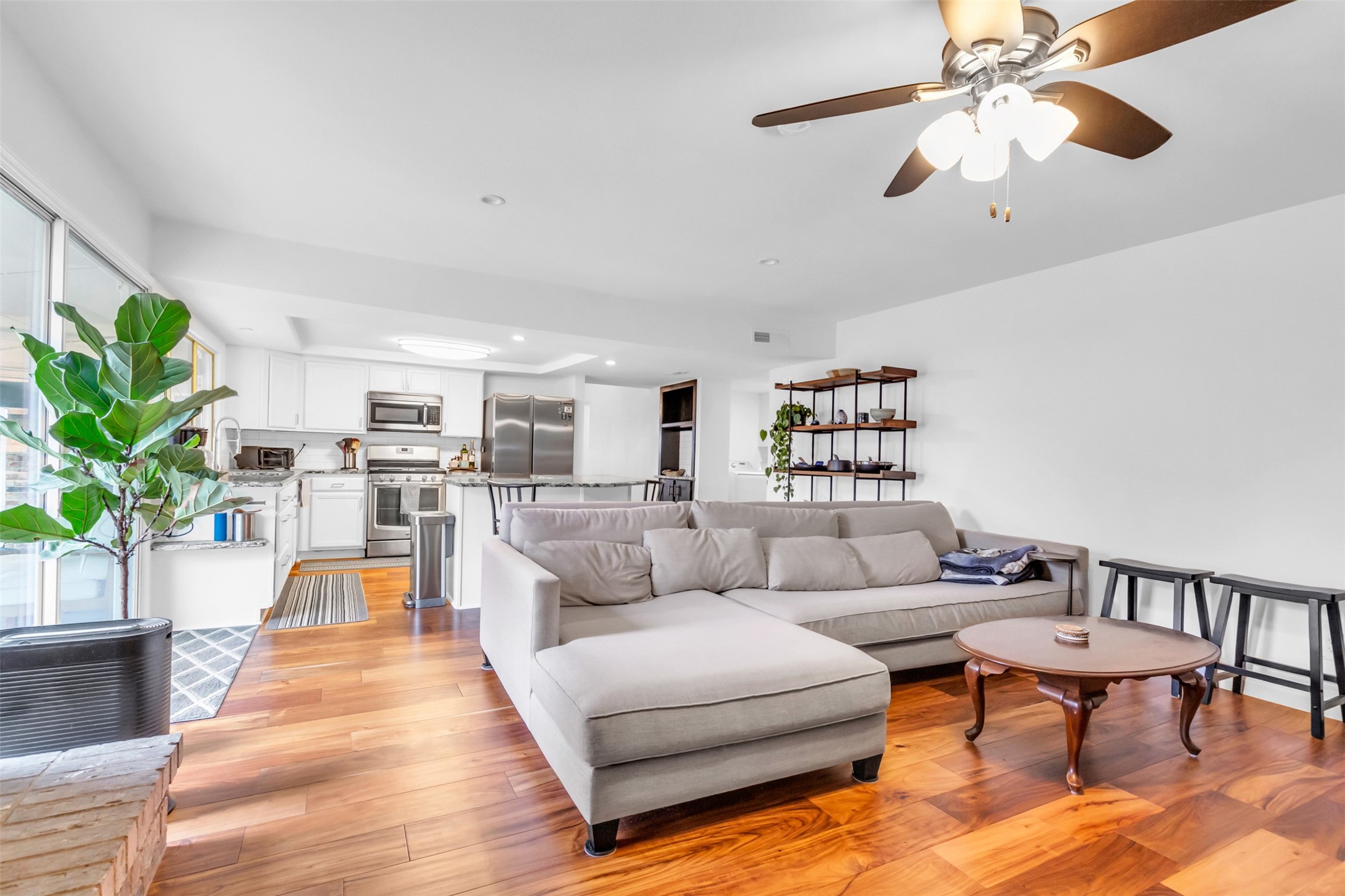 1901 Paxton Drive