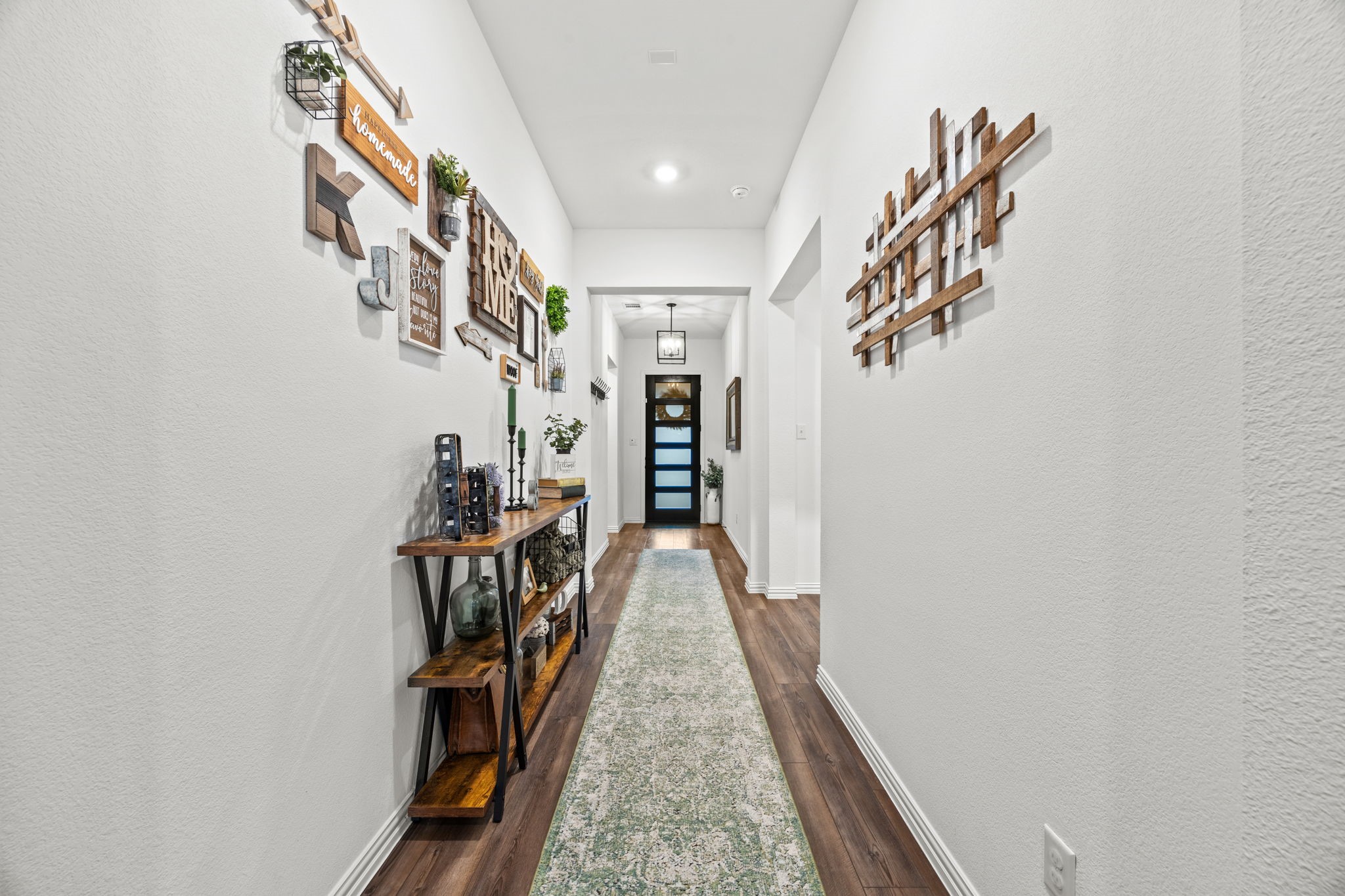 1224 Caprock Drive