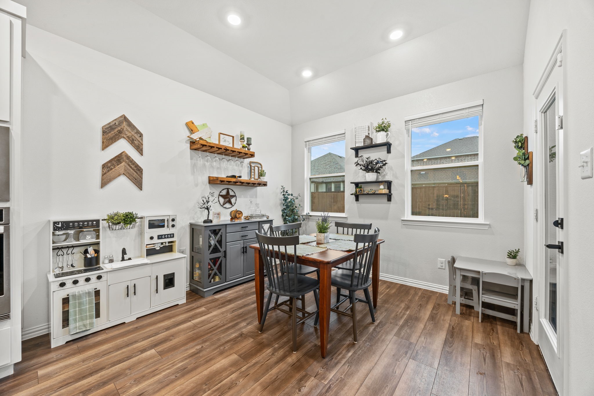 1224 Caprock Drive
