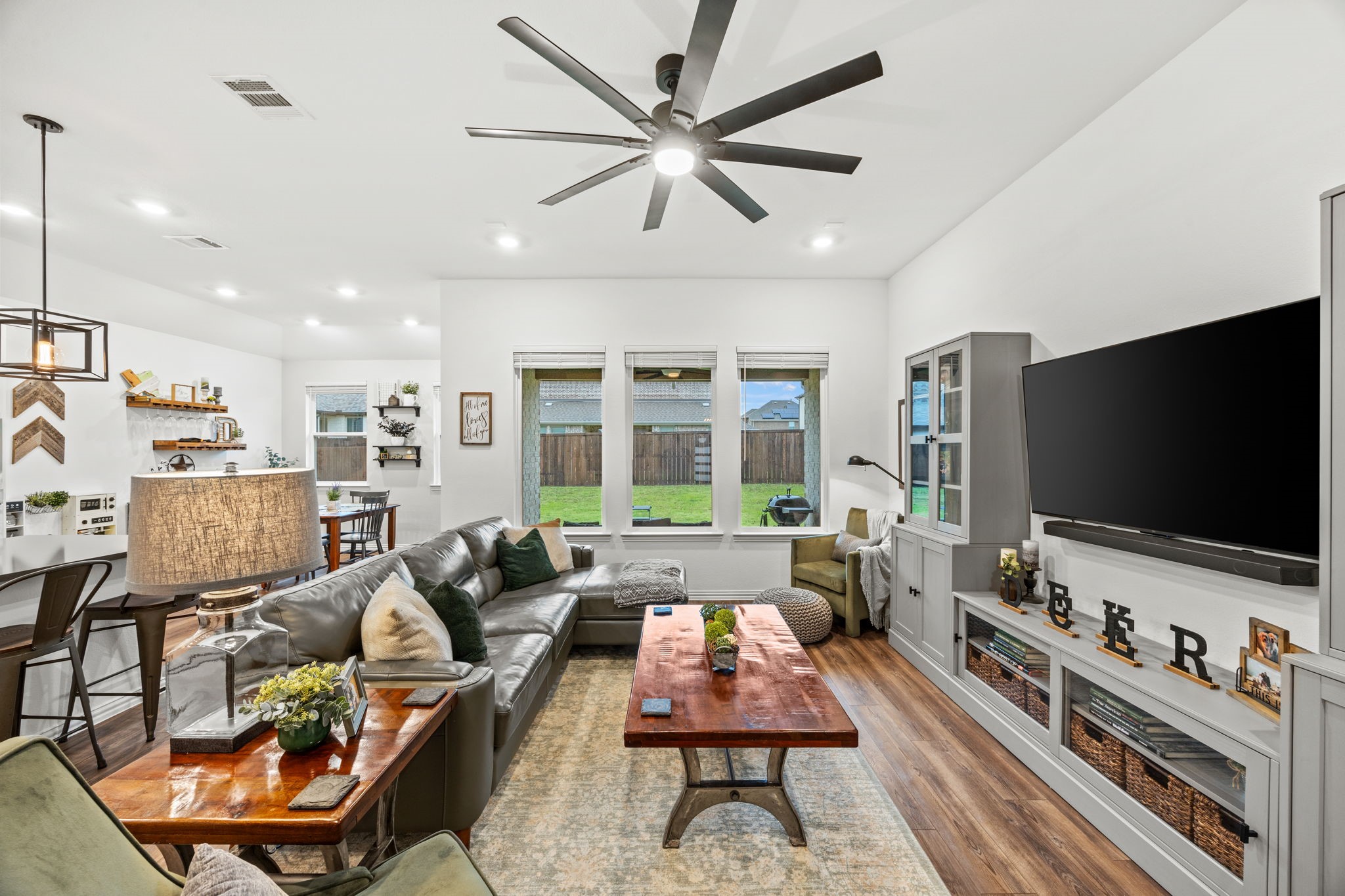 1224 Caprock Drive