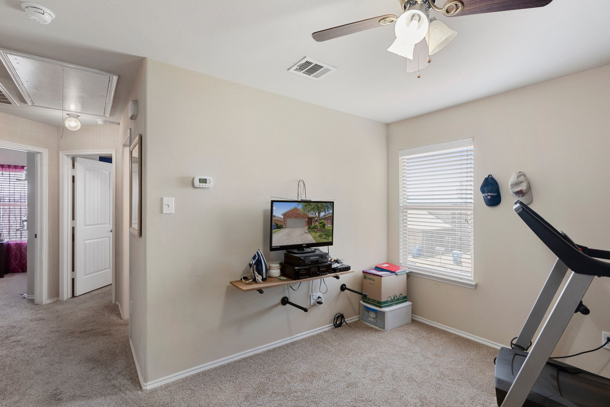 1213 Alder Tree Lane