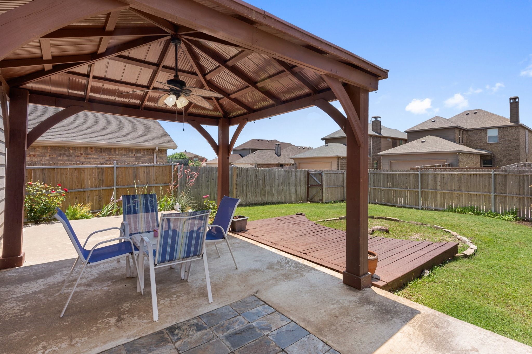 1213 Alder Tree Lane