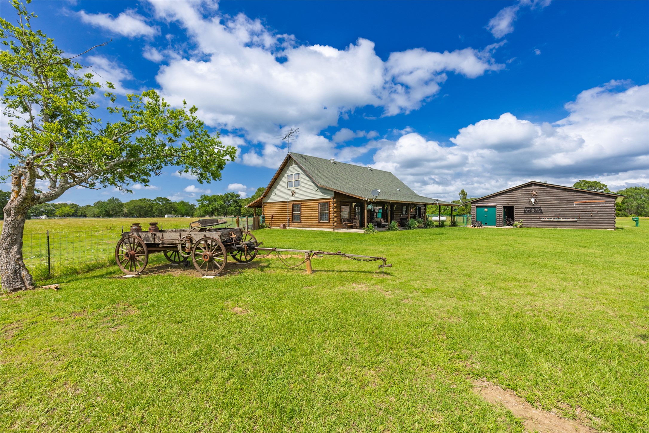 2761 County Road 3514