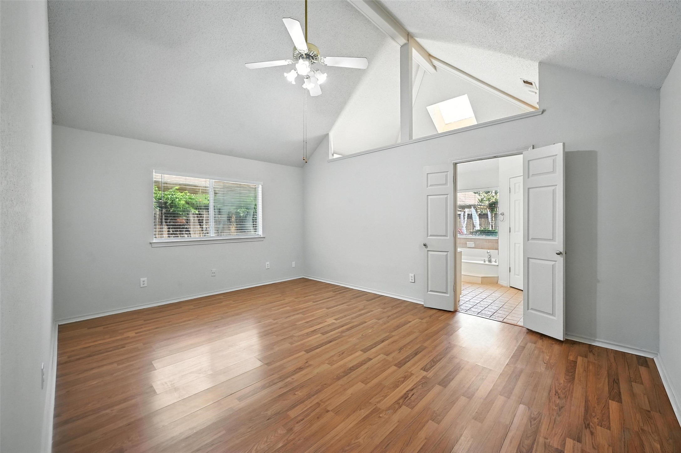 1521 Treeline Drive