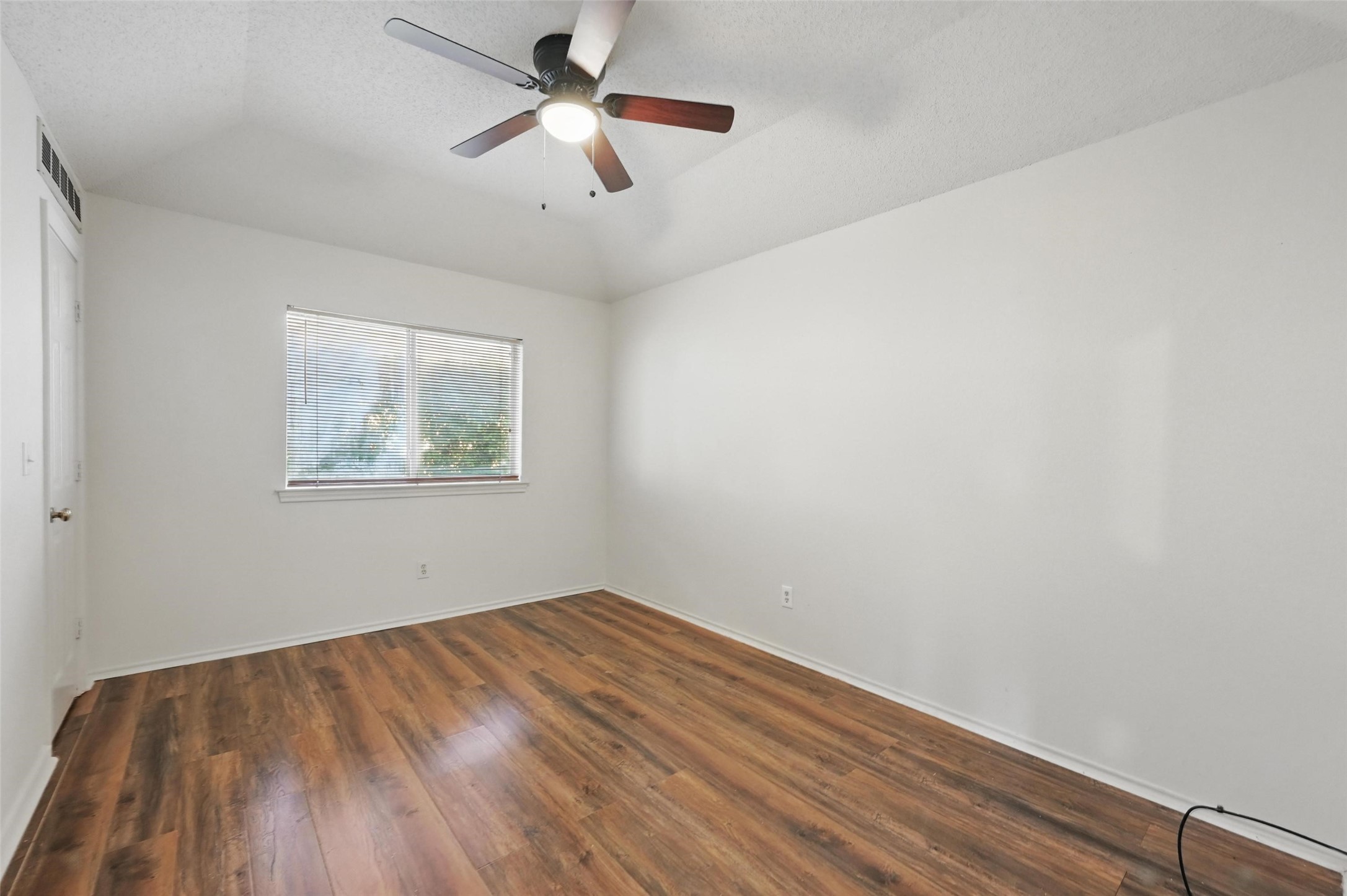 1521 Treeline Drive