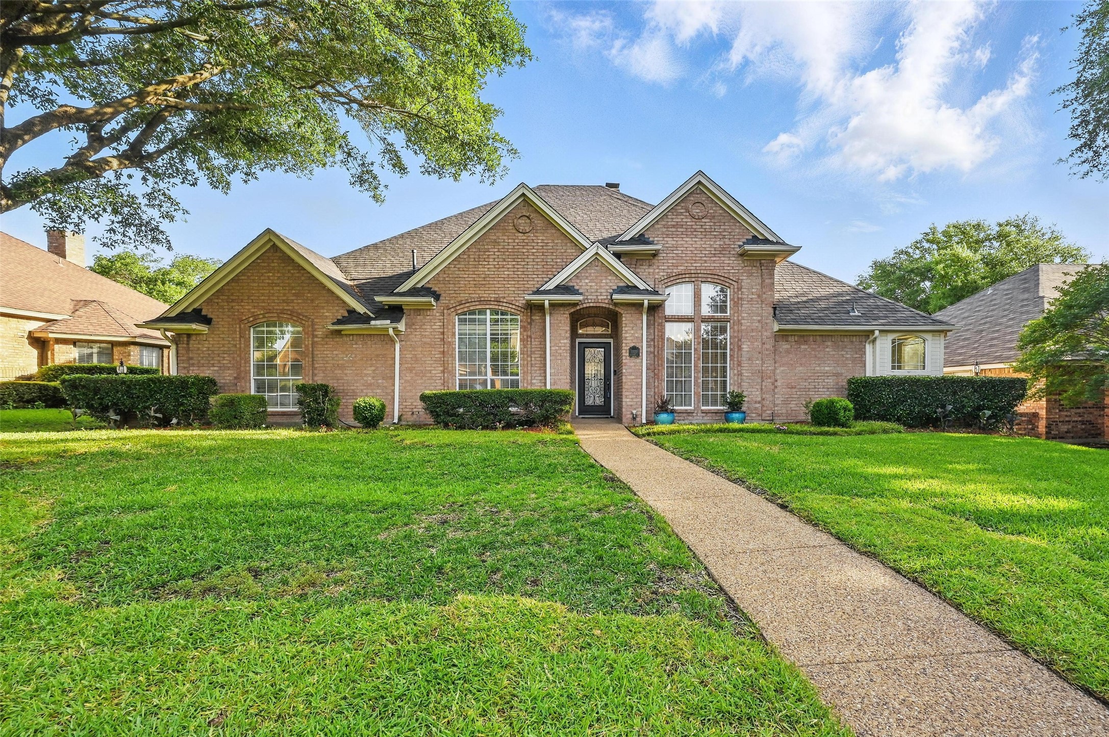 1521 Treeline Drive