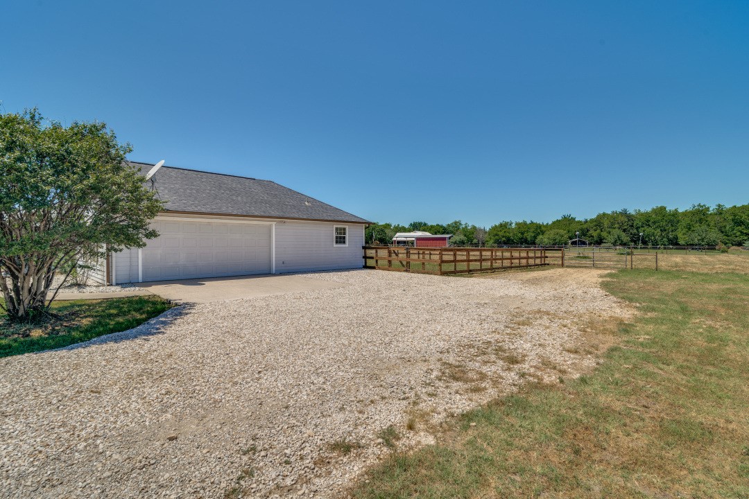 1759 County Road 2712