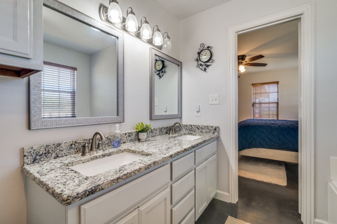 1759 County Road 2712