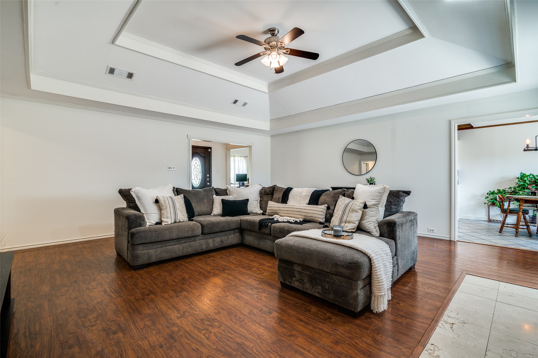 503 Rustic Circle