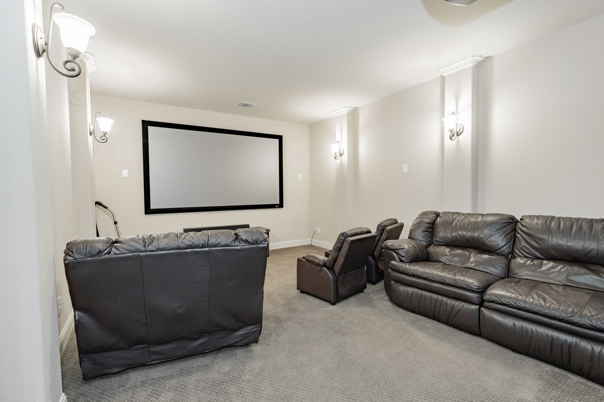 817 Calm Crest Drive