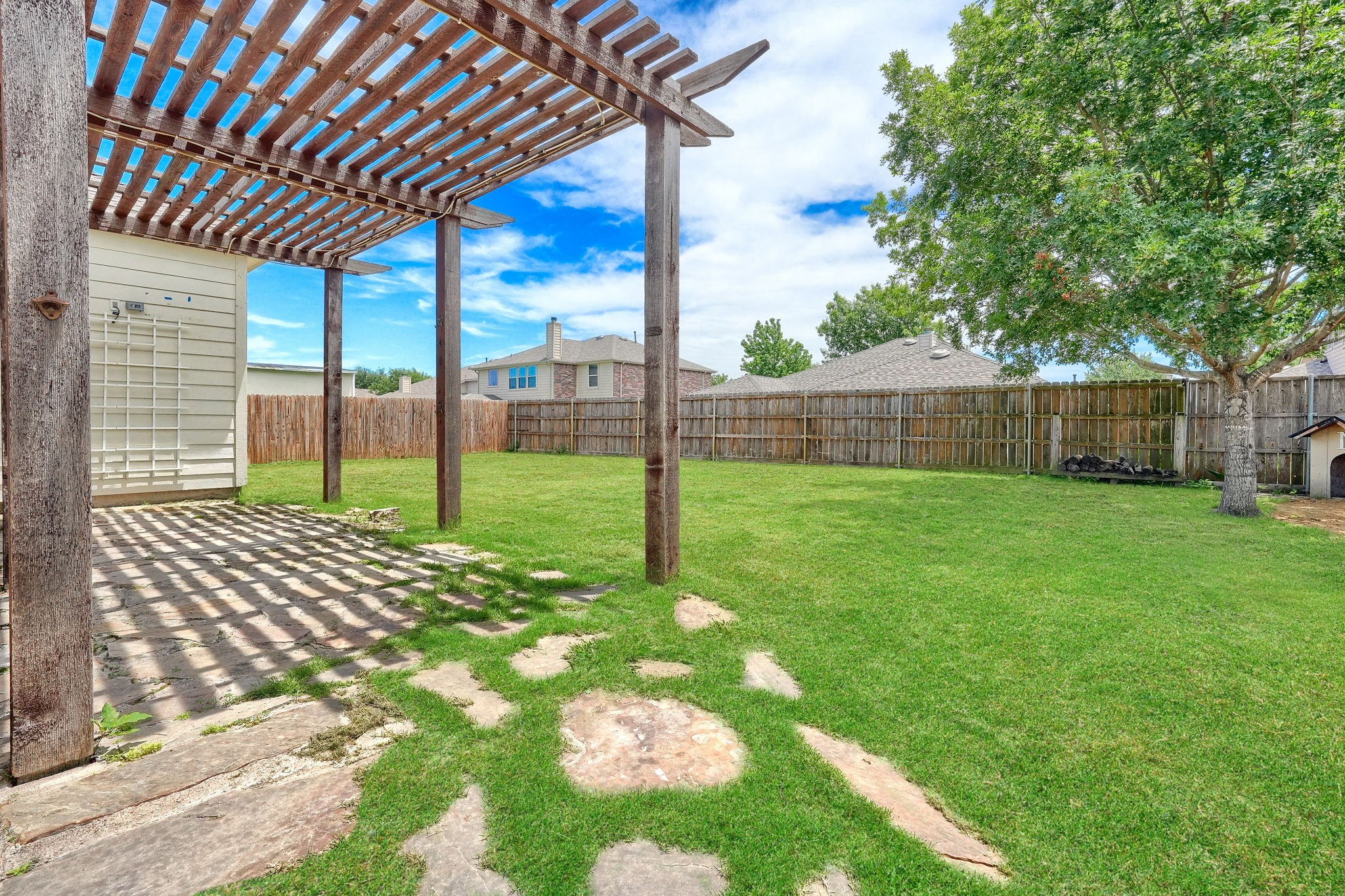 429 Creekwood Court